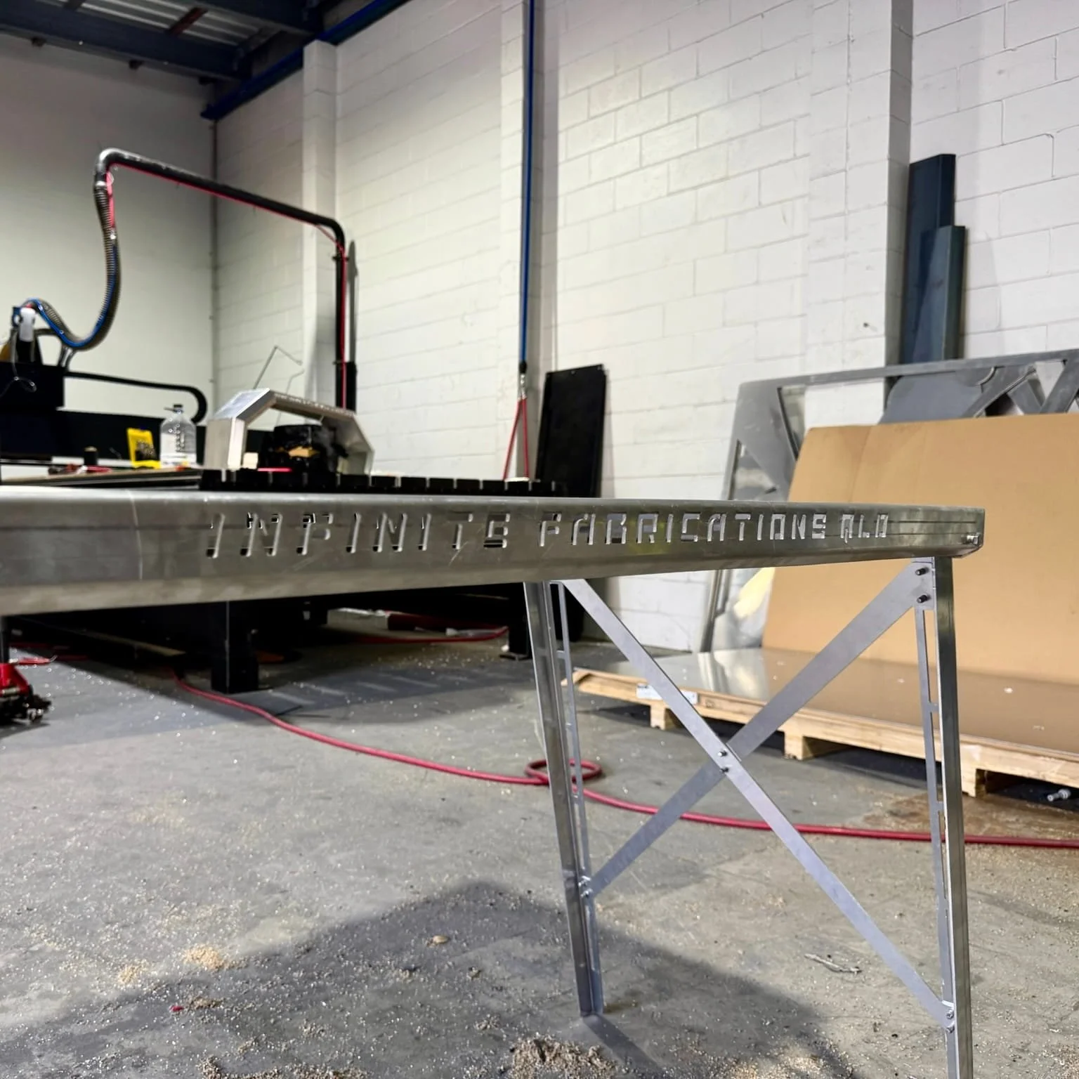 infinite-fabrications-boat-builder-brisbane-aluminium-filleting-table-detail.jpg