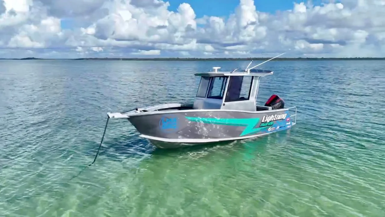 custom-centre-cab-aluminium-boat-on-water-brisbane.jpg
