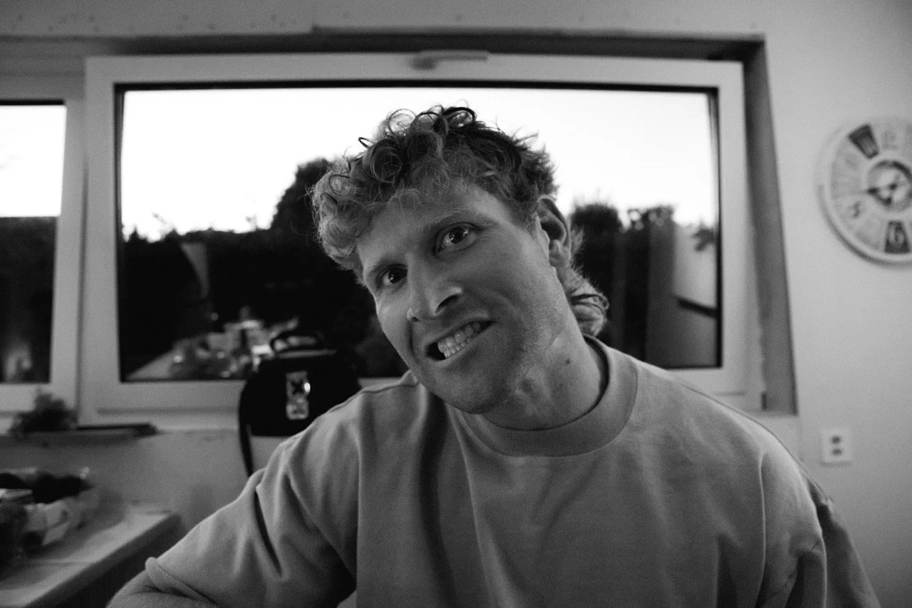 Hunter McIntyre awaits dinner with silly faces