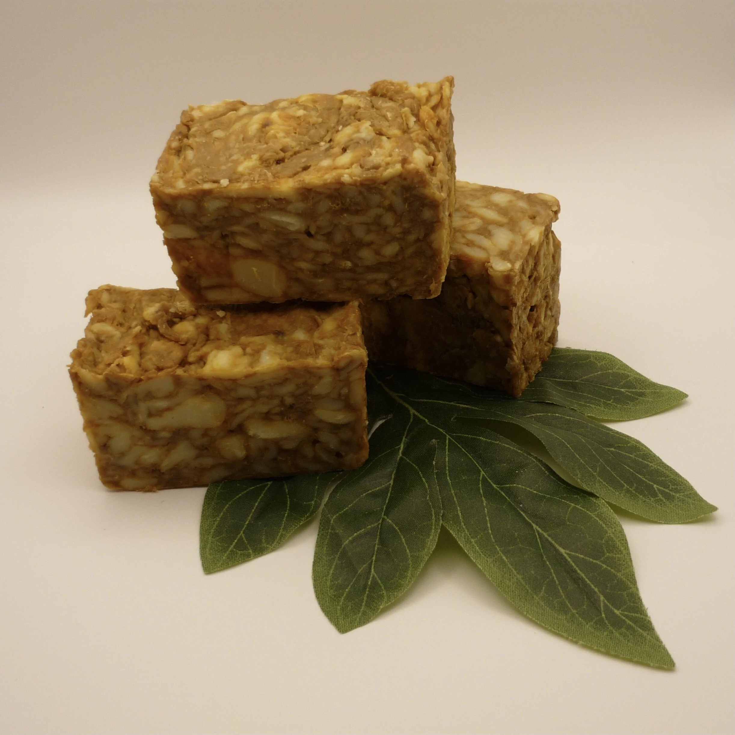 Liquorice and Pineapple Complexion Face & Body Bar
