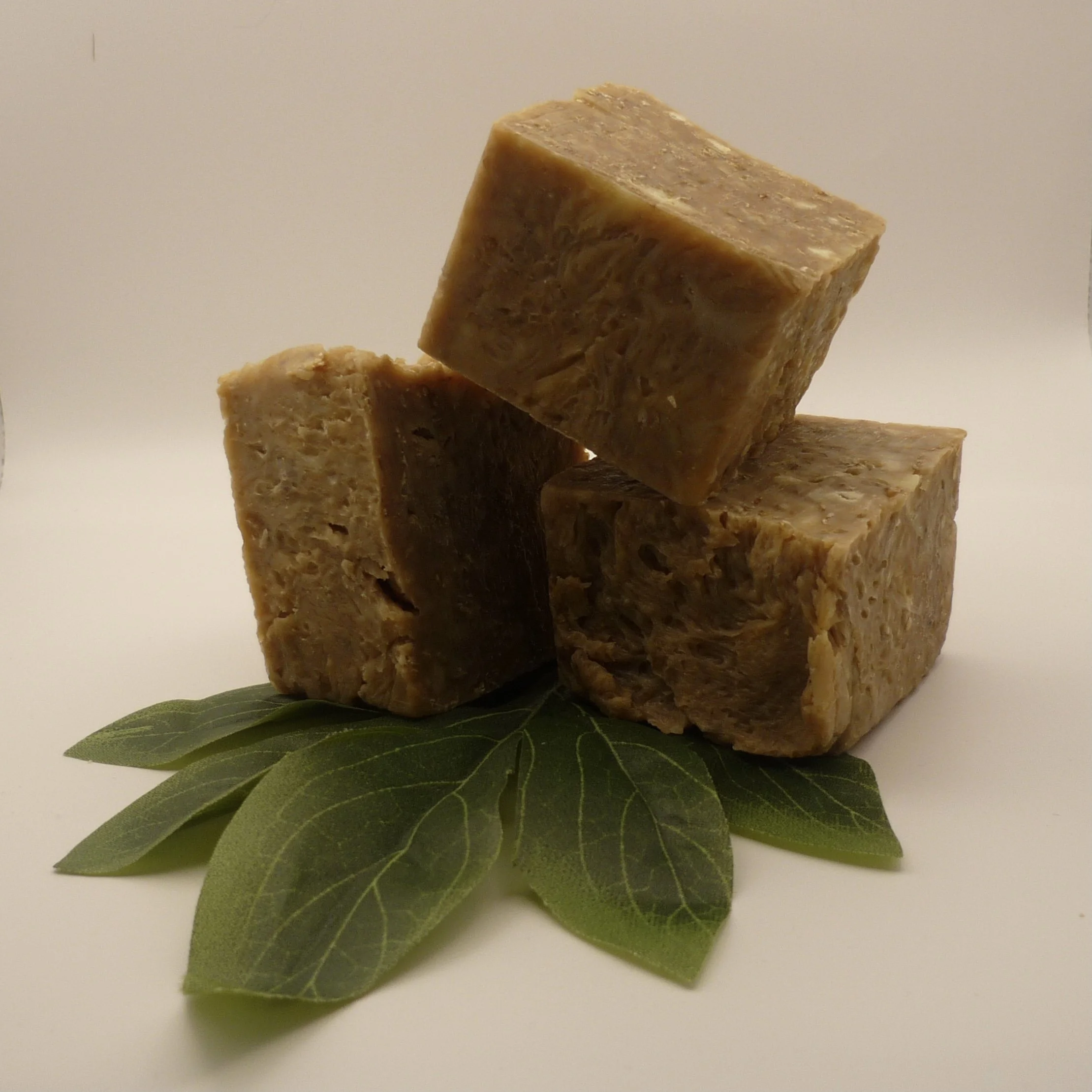 Soothing Oatmeal and Coconut Milk Face & Body Bar