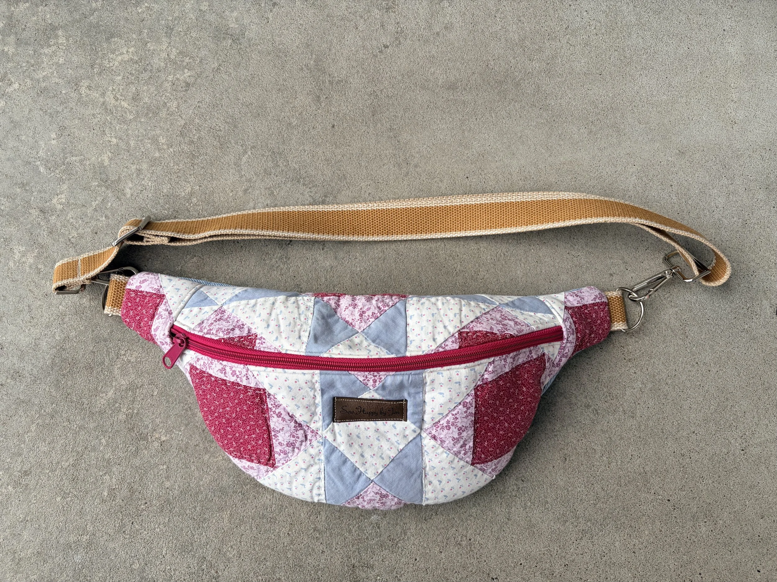 Sampler Quilt Crossbody