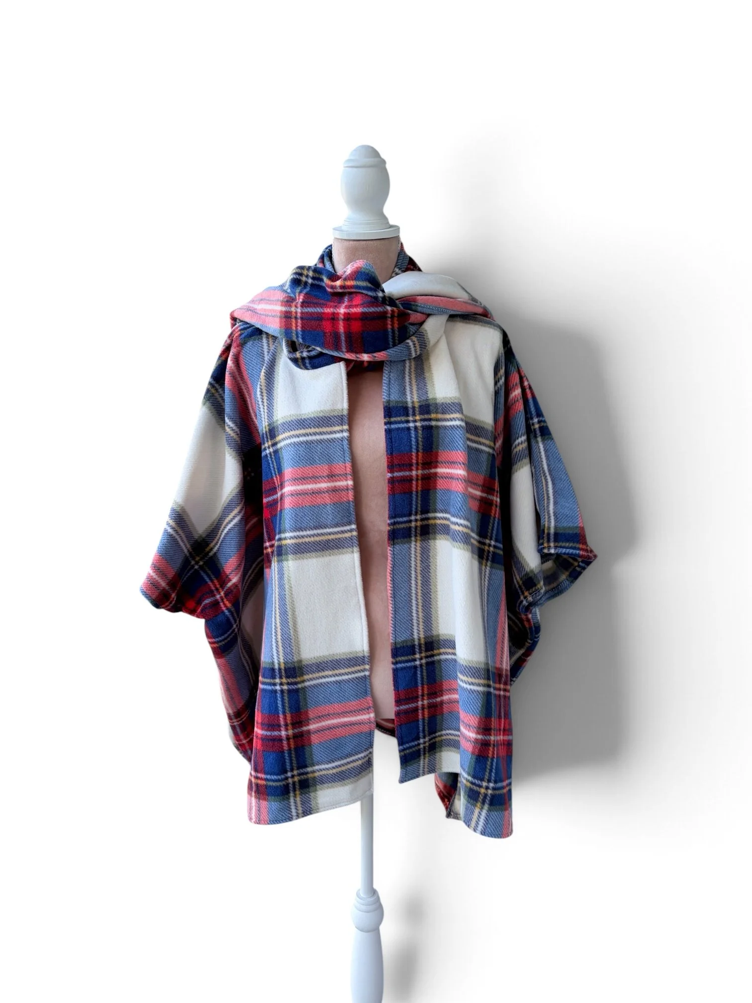 The Heritage Plaid Poncho | One Size – Oversized