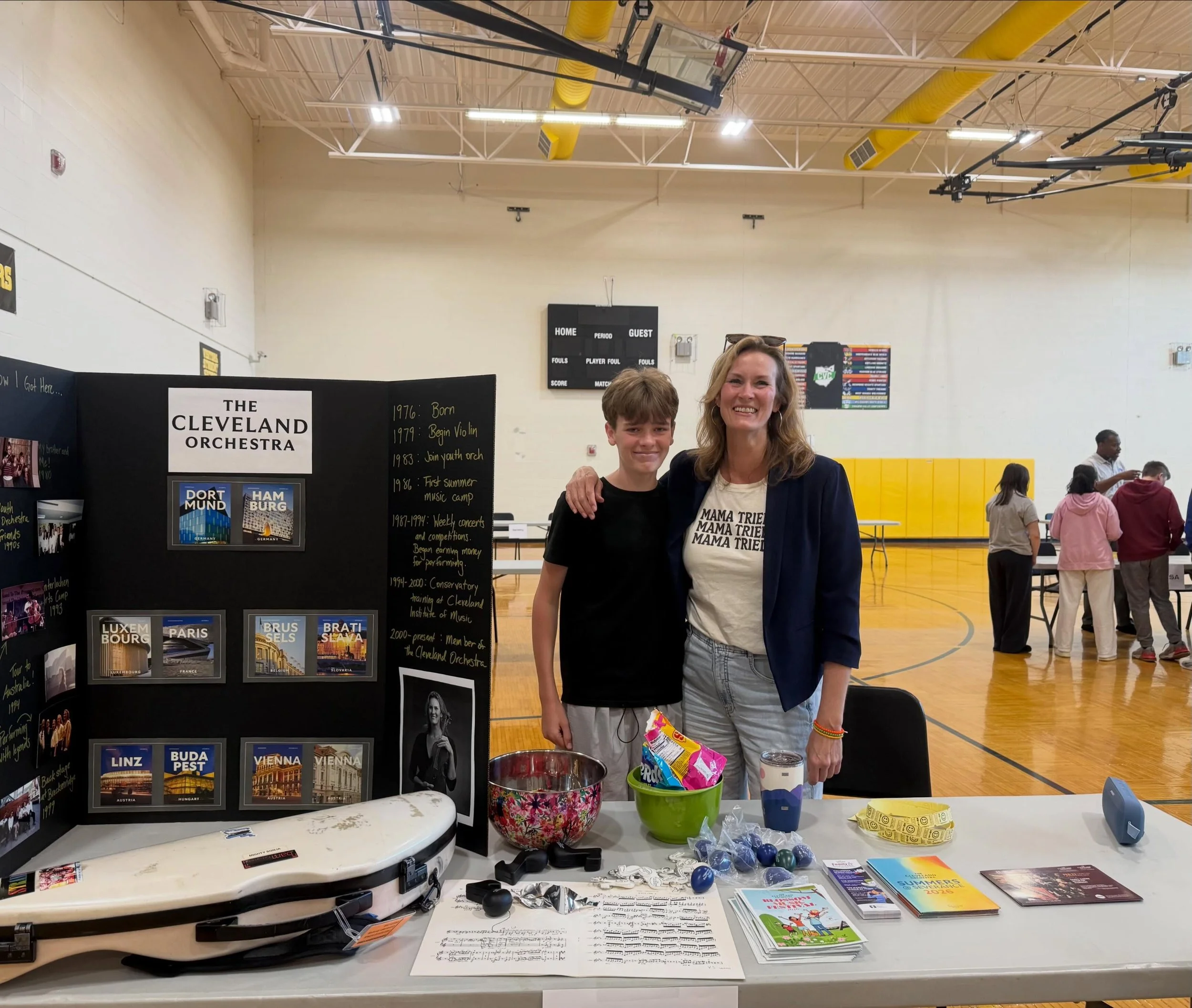 When TCO violinist Sonja Braaten Molloy isn&rsquo;t on stage, she&rsquo;s a busy mom of two extraordinary kids! 🎻✨ Yesterday, she visited her son&rsquo;s middle school in Beachwood to share the inside scoop on life as a professional orchestra musici