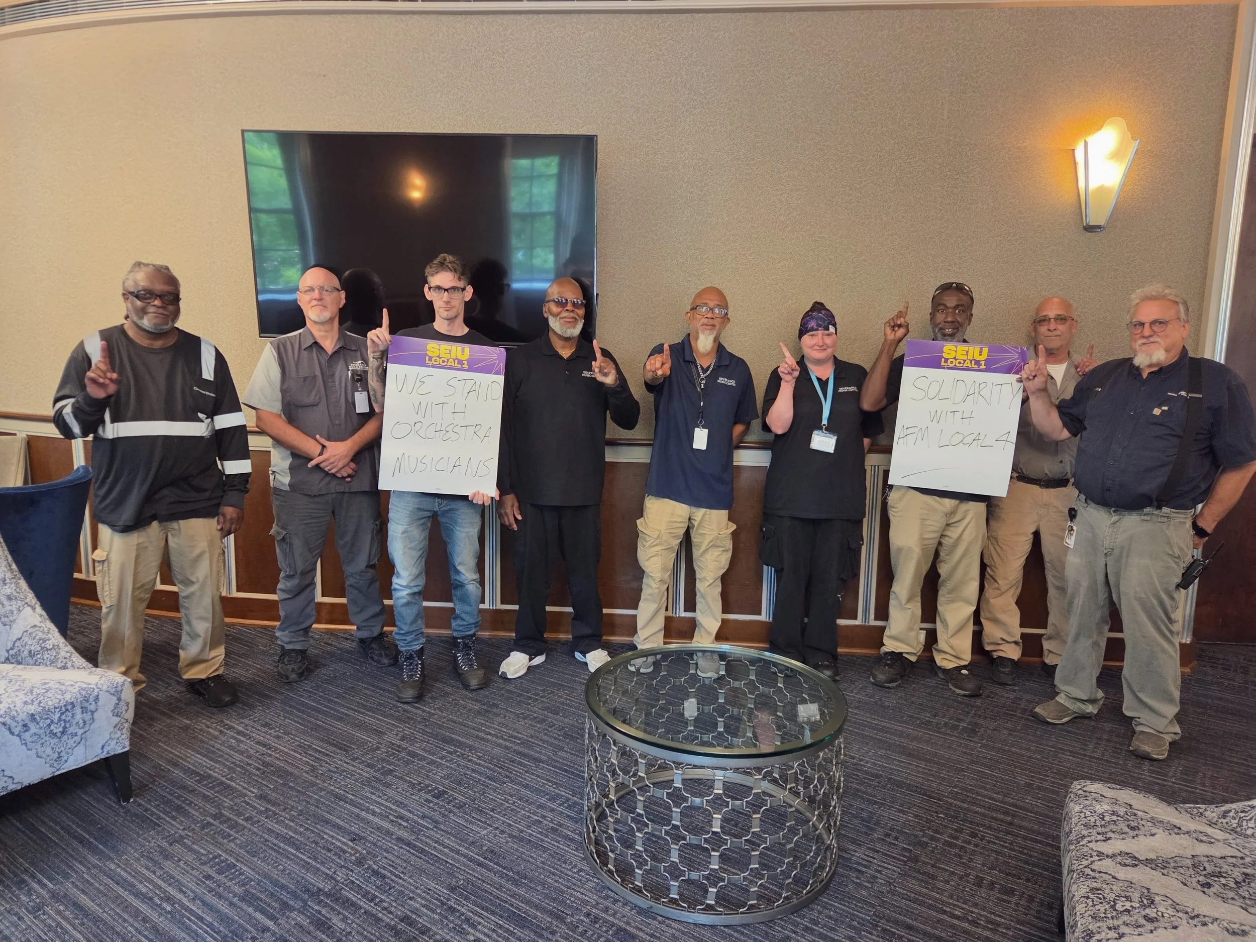 Seeing our Severance Music Center hall staff stand in solidarity with the Cleveland Orchestra musicians is incredibly encouraging. These vital service workers are proud members of SEIU Local 1.  Thank you for your support! 

#ClevelandOrchestra #SEIU