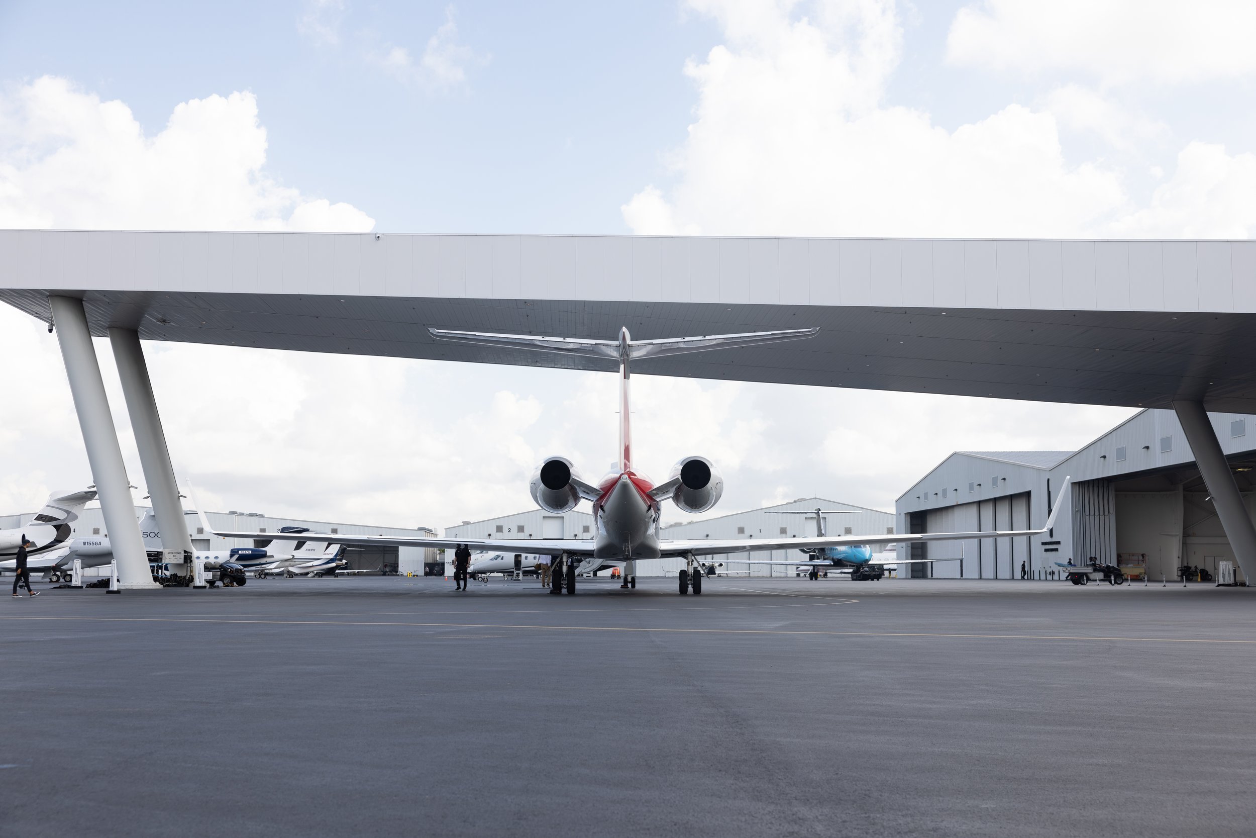 Aviation &amp; Luxury Travel Content Creation 