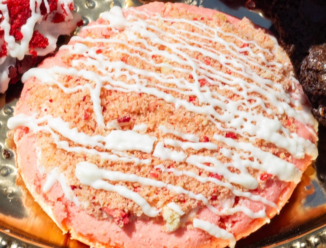 Strawberry Crunch Cookie