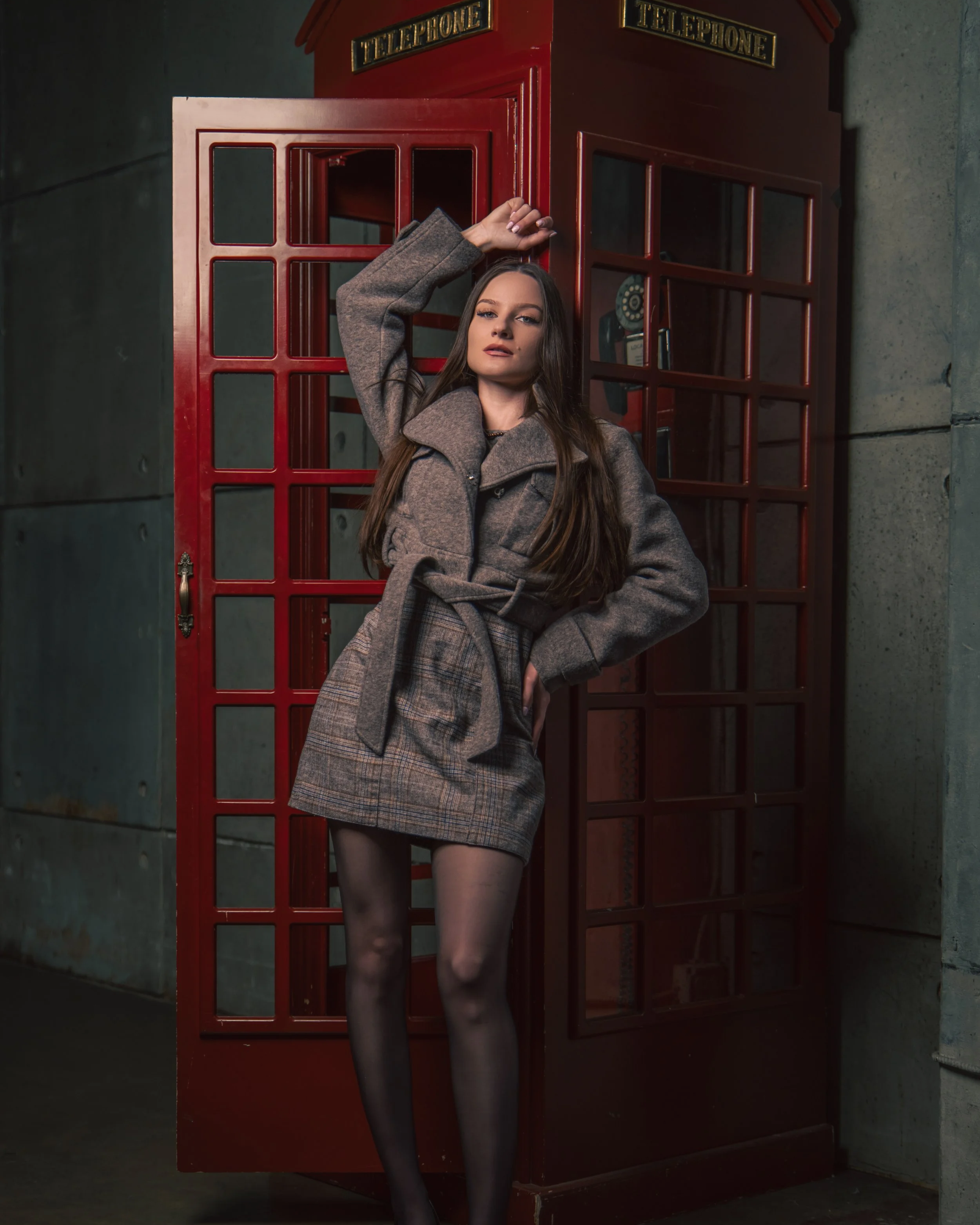 Gray+Phonebooth+4.png