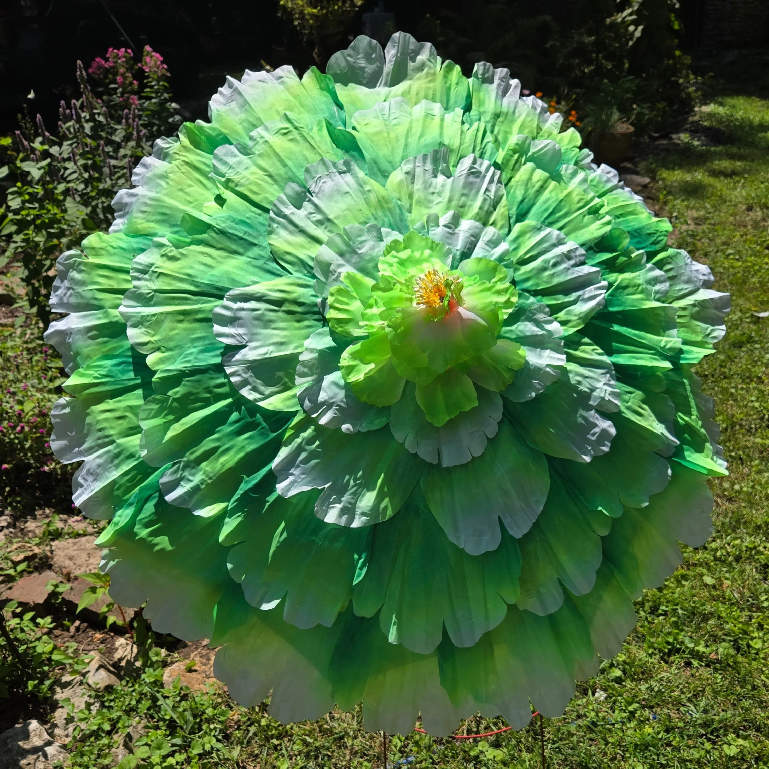 SingleGreenFlower.JPG