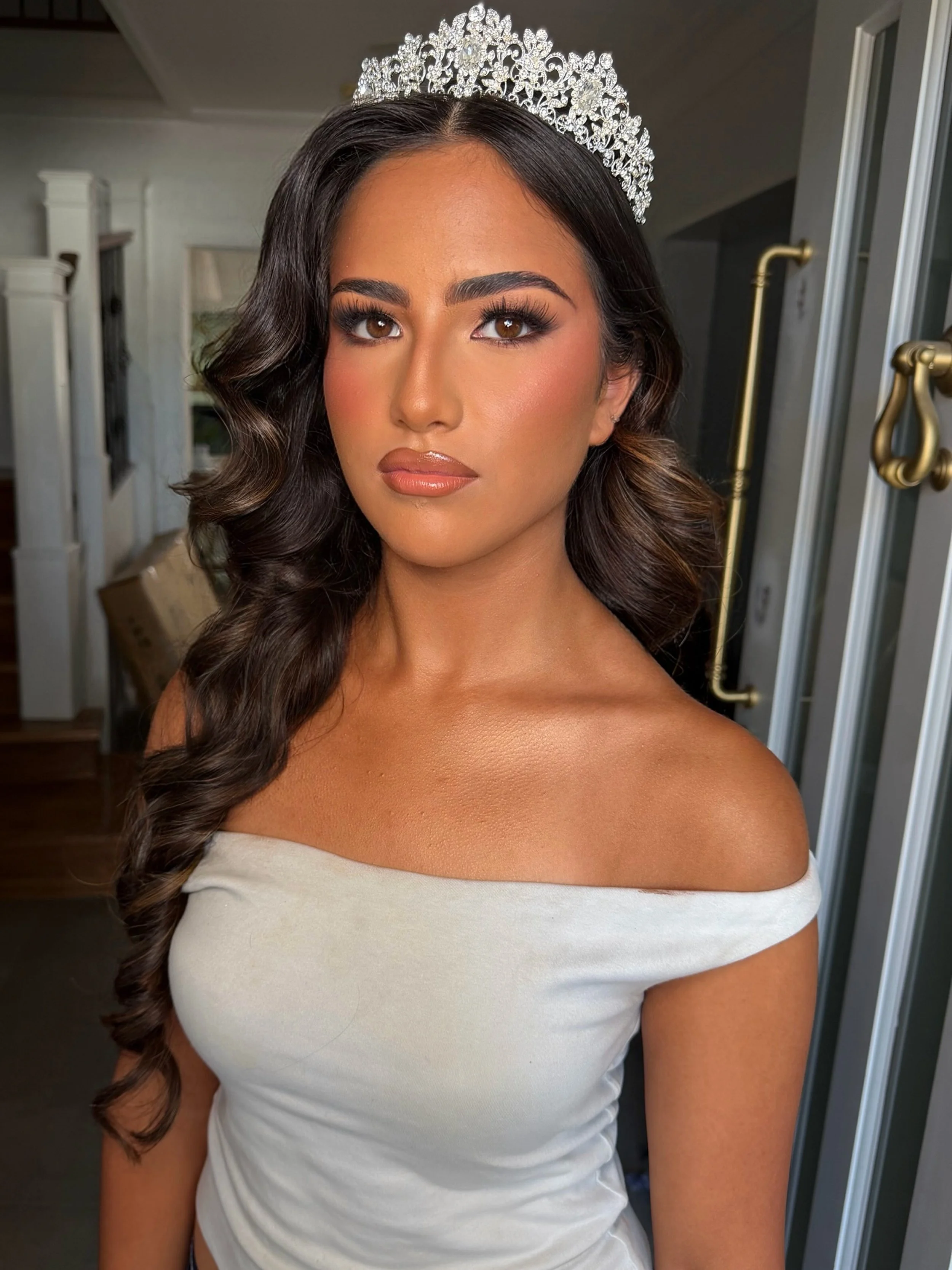 @alexia.morales01 15th birthday quincea&ntilde;era 🎀🩷 looking like a real life princess 😍 

Book your next appointment via &ldquo;Book  Now&rdquo; in our bio📲 Appointments available to secure 6 months in advance. 

📍 North Shore | NAREMBURN
📍 W