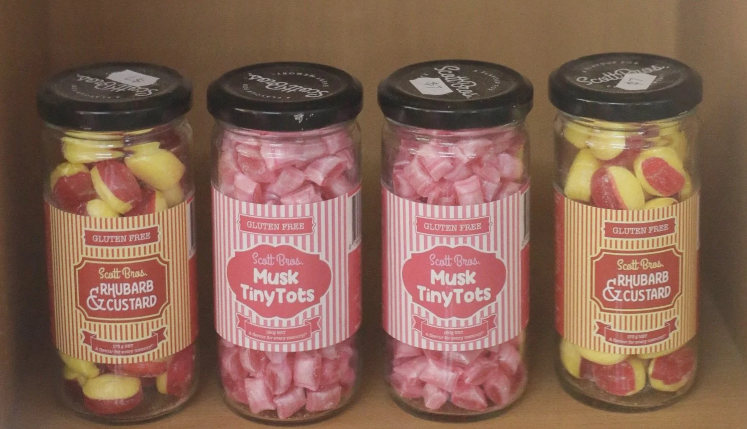 Scott Bros. Rhubarb & Custard & Musk Tiny Tots Candy Set