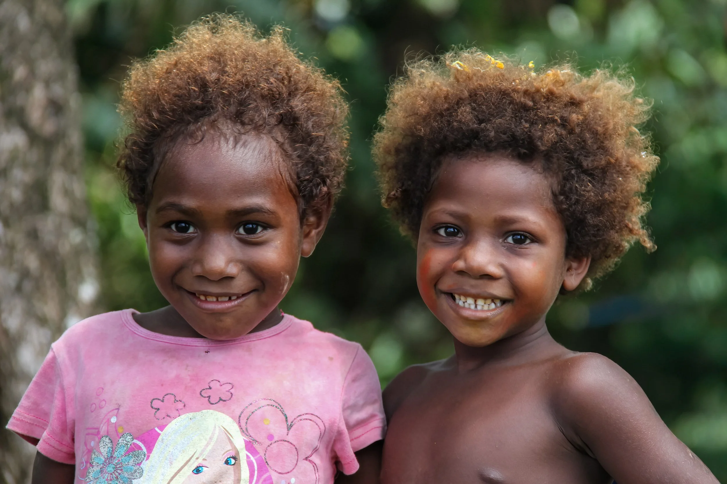 Young girls at Langu on Garove Island, West New Britain Province, Papua New Guinea.