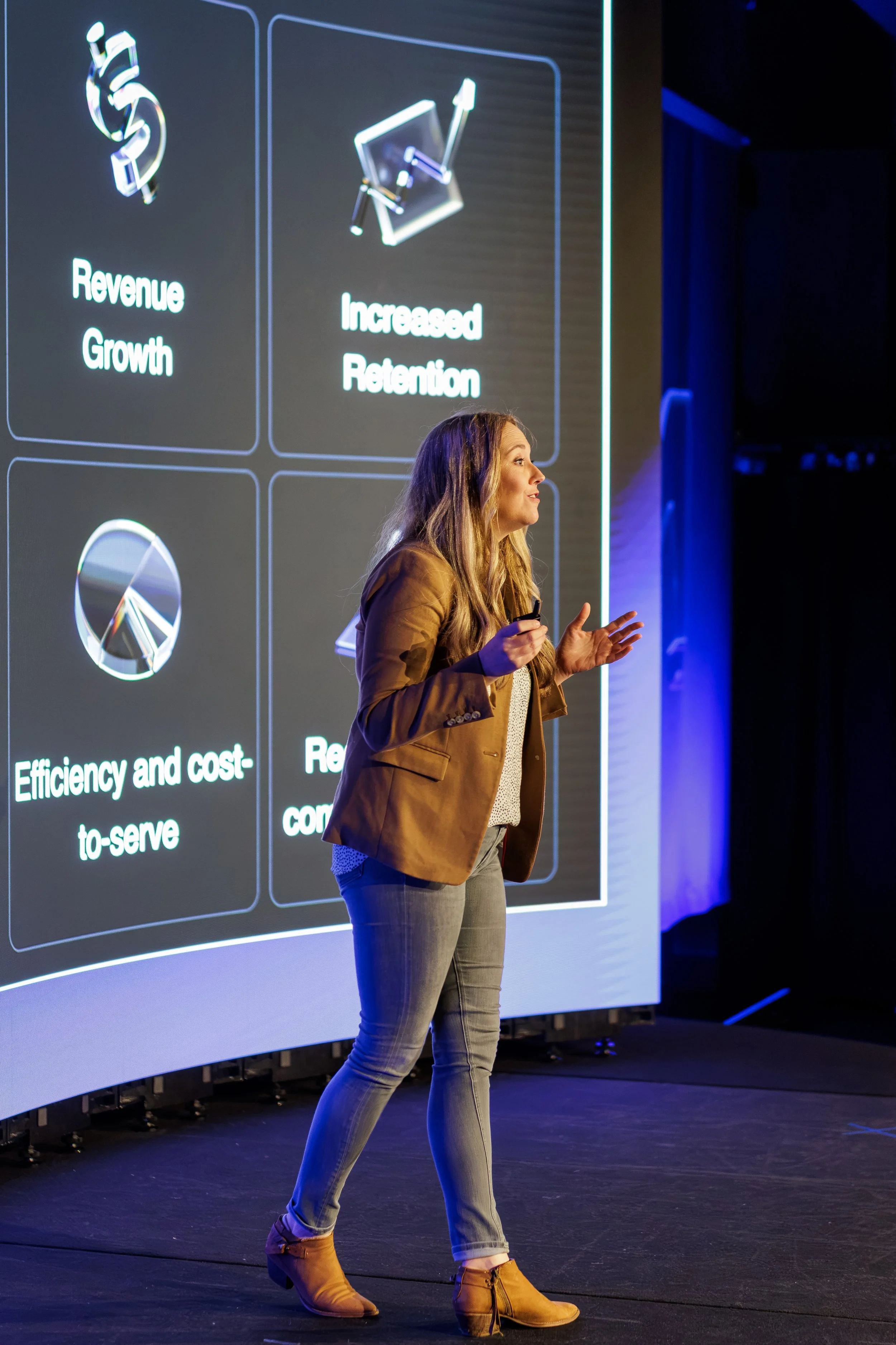 A keynote speaker at the Medallia World Tour in Sydney.