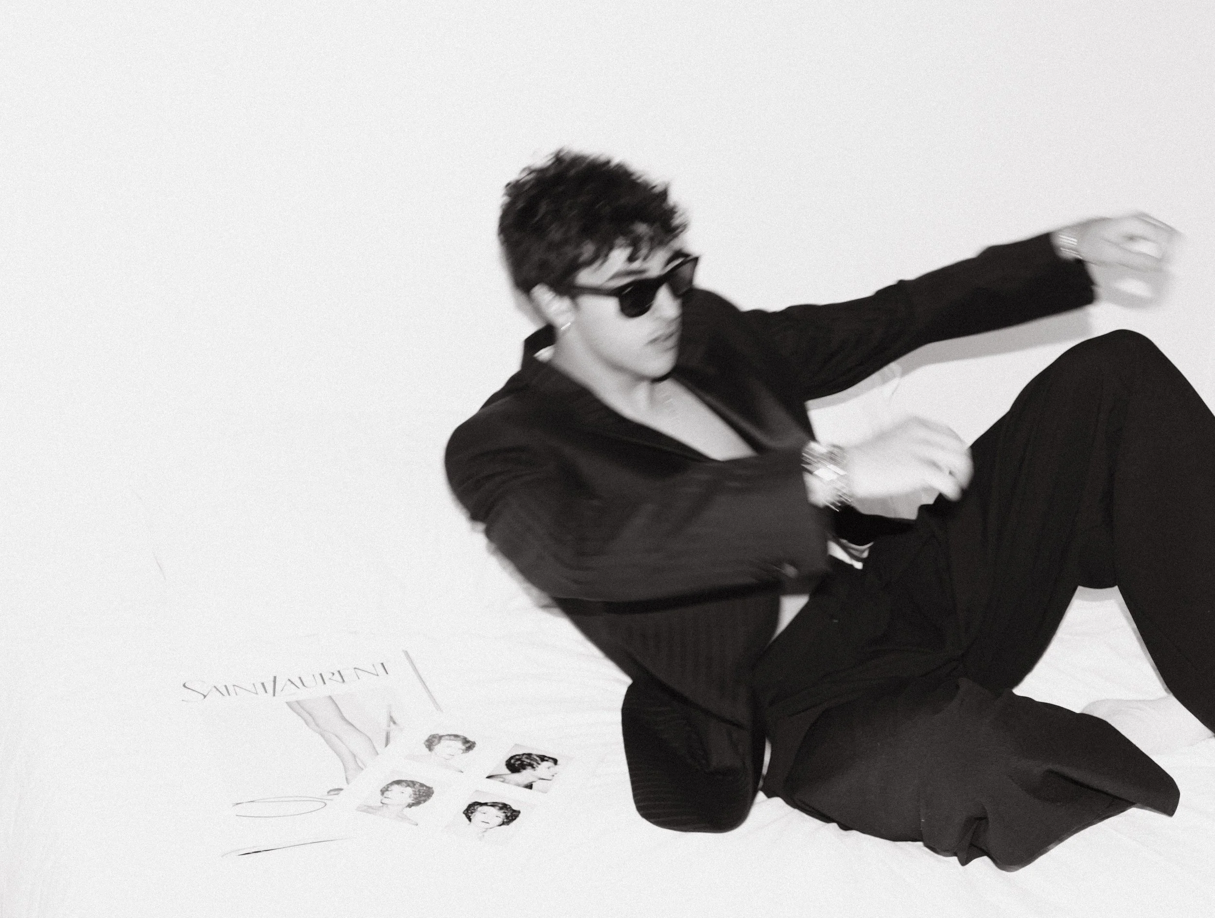 L1200435-2.jpg