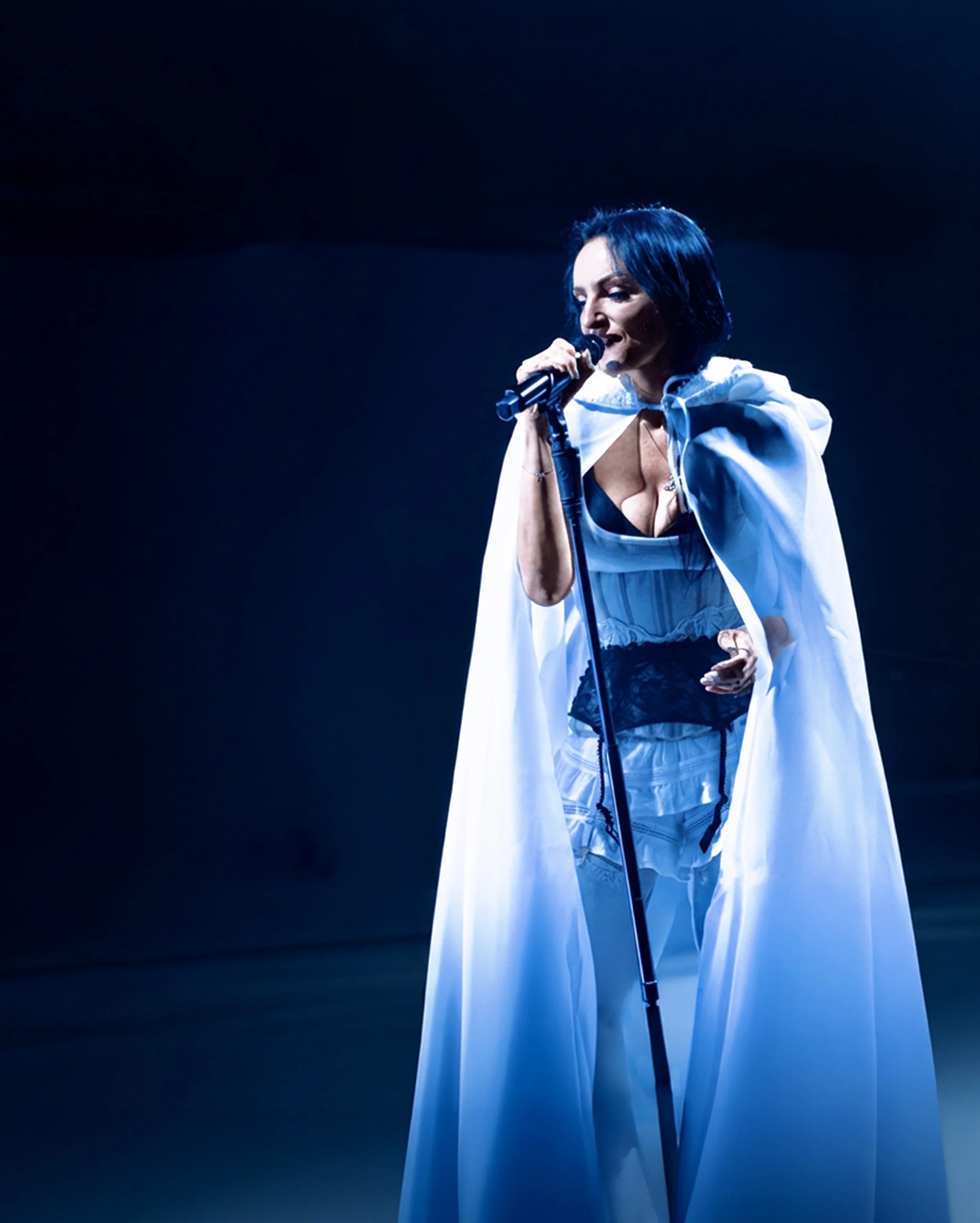 ARISA - Tour Estivo 2026 
Ha incantato il Teatro Lirico con un sold out &eacute; stato un privilegio poter raccontare la sua musica attraverso un immagine. 
 
Milano, Teatro Lirico Giorgio Gaber 
29 Maggio 2026
- Photo @project_photo.it per @inchiost