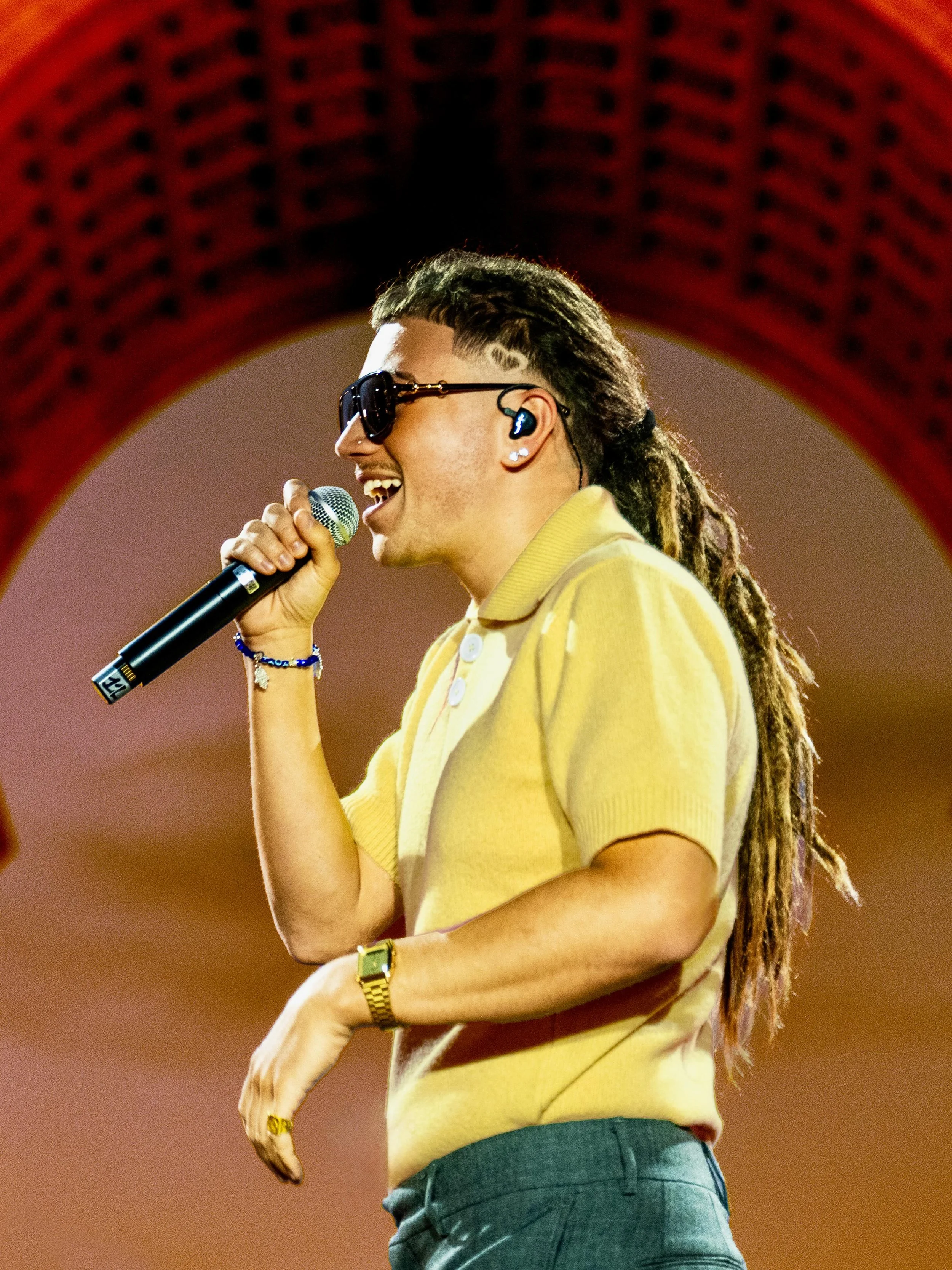 Flow, nuove sonorit&agrave; e la nitidezza di un impatto live che fotografa il presente SAYF dal vivo al Party Like a Deejay di Milano

Party Like a  Deejay
06 Giugno 2026
Arco della Pace 
@project_photo.it per @inchiostrosonoro 

@sayfmaet 
@radiode