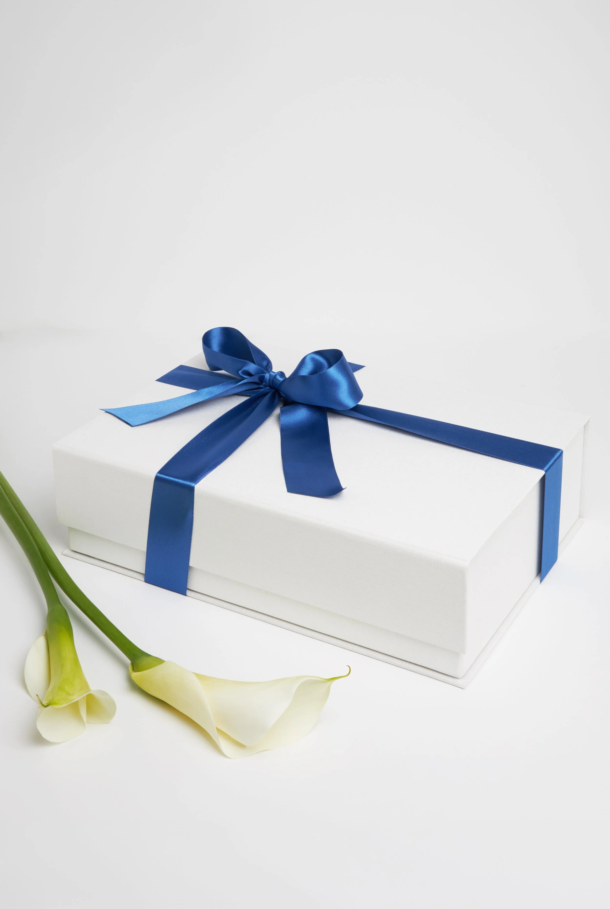 BOX GRANDE_chiusa +  fiori.jpg