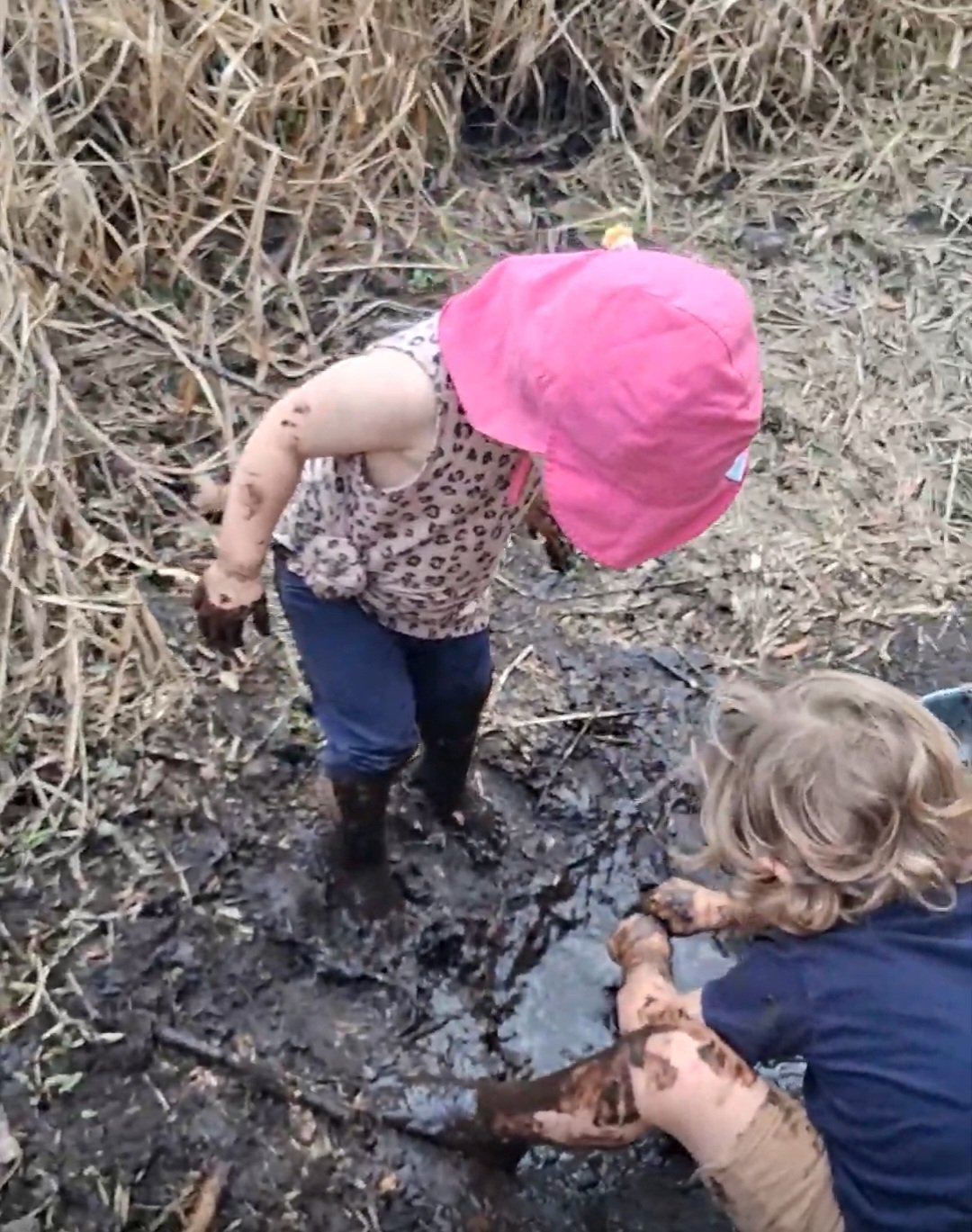 mud play sensory play