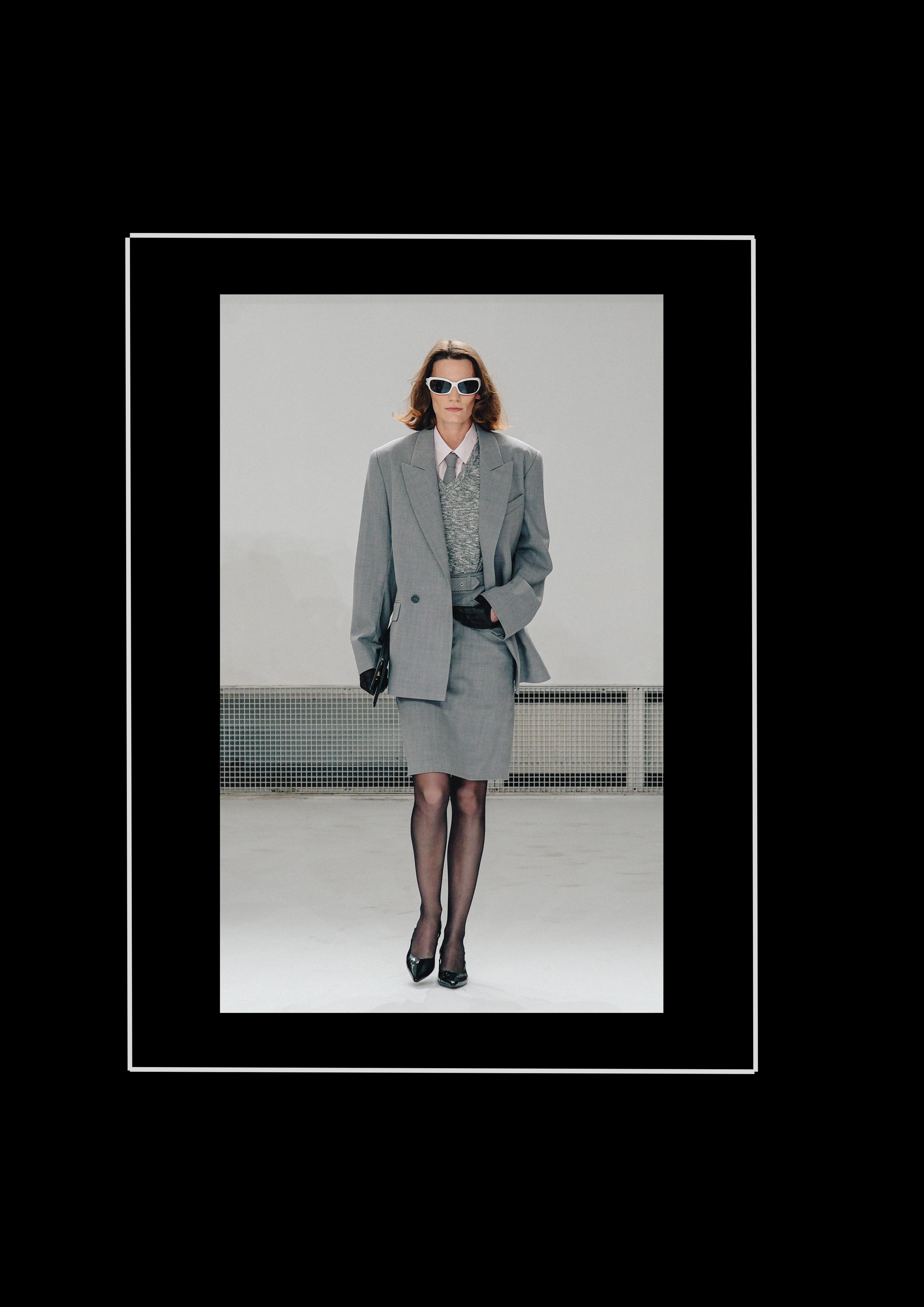 OVER-OBSERVATION_ErnestWbaker_MariaMaruscaks7.png