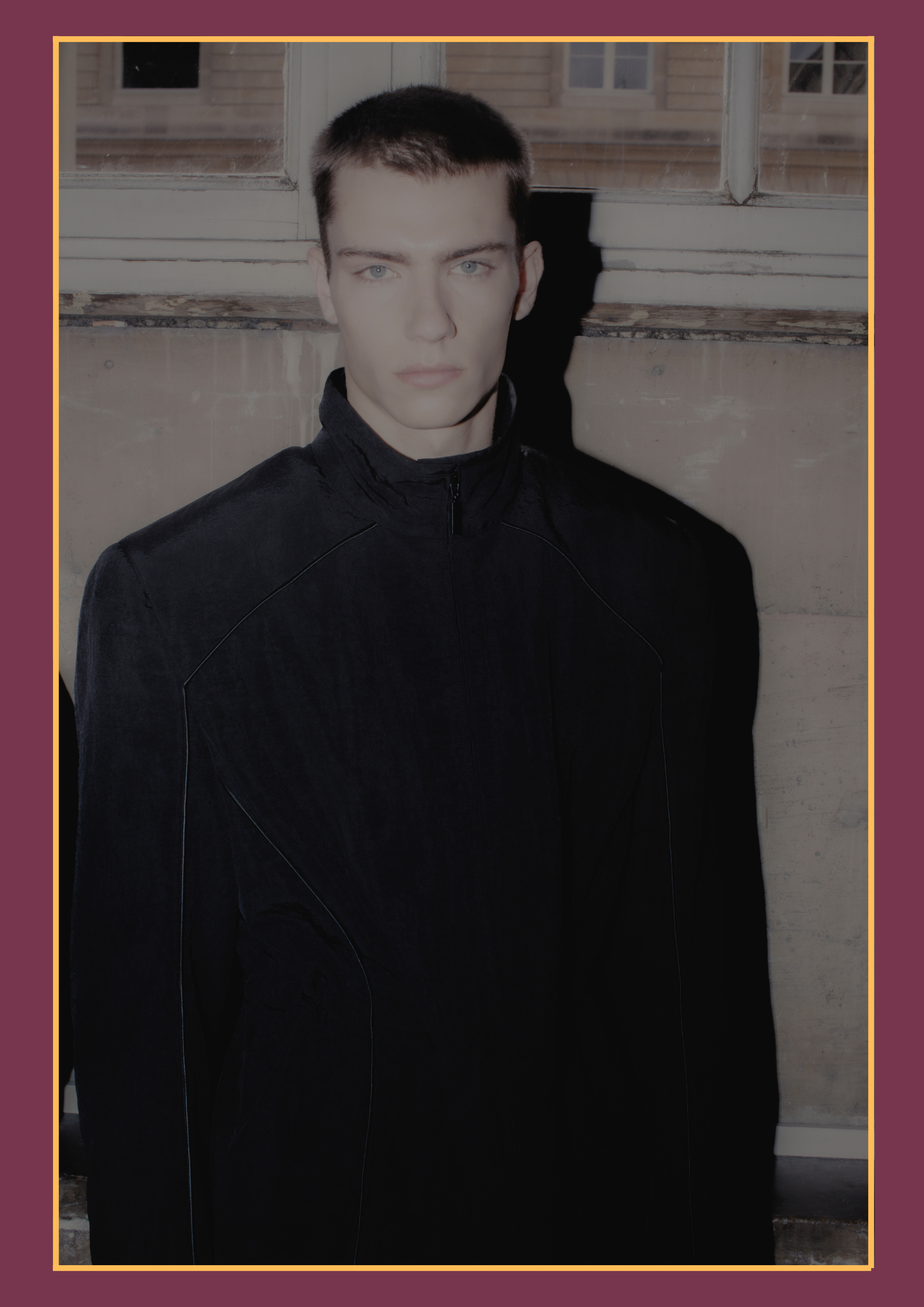 OVER-OBSERVATION_THELINE_LGN_StencerSaintelange12.png