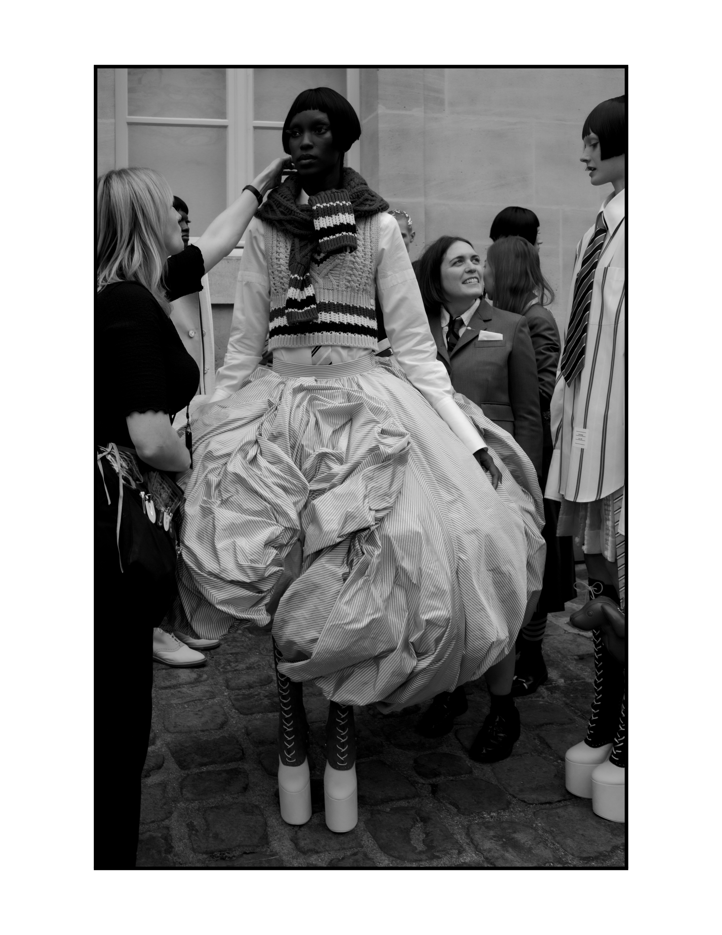 OVER-OBSERVATION_Thom_BROWNE3.png