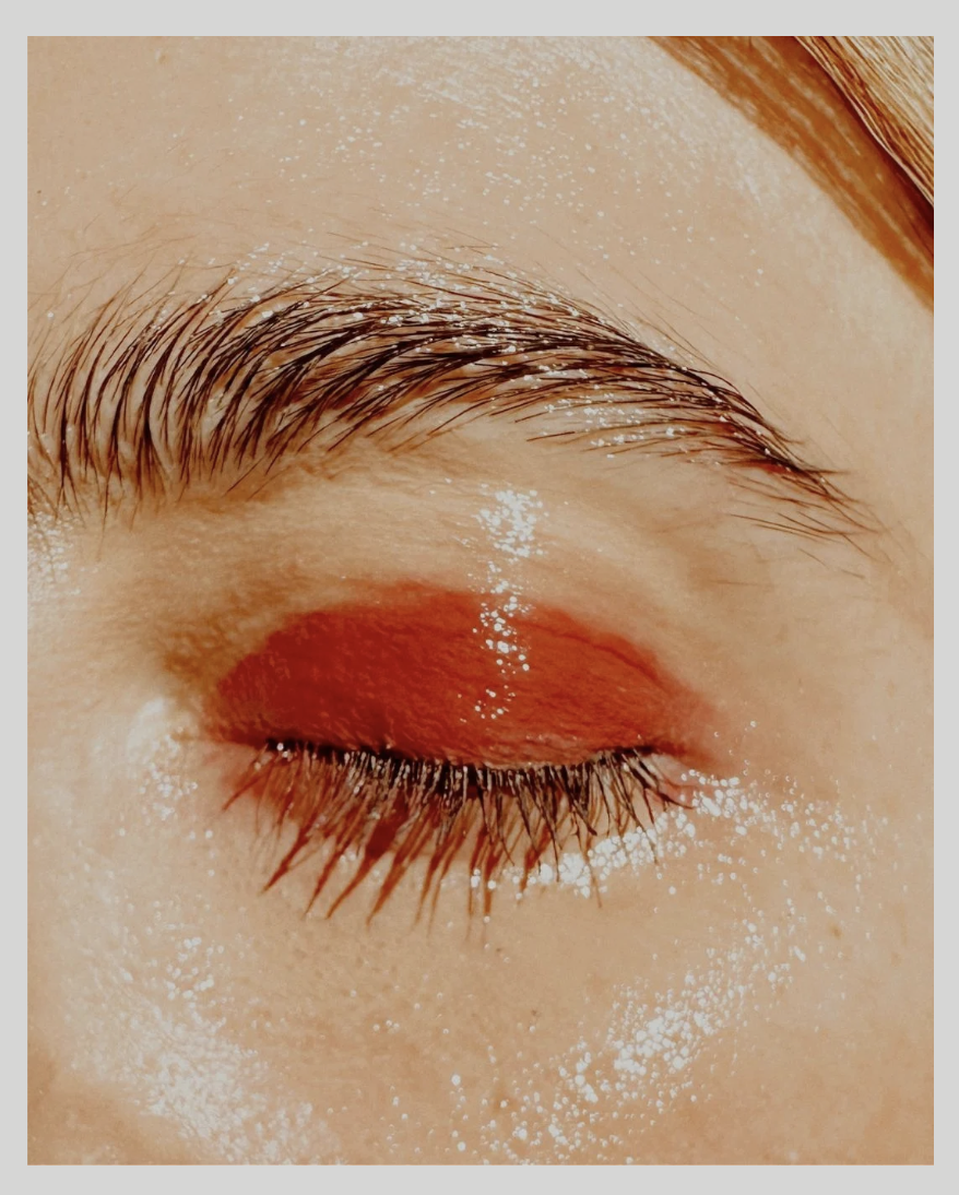eye make up red wet shadow by dior