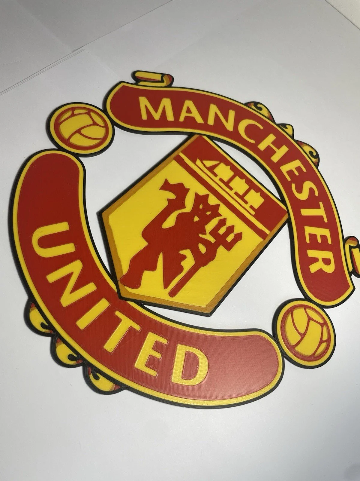 MUFC-badge2.jpg