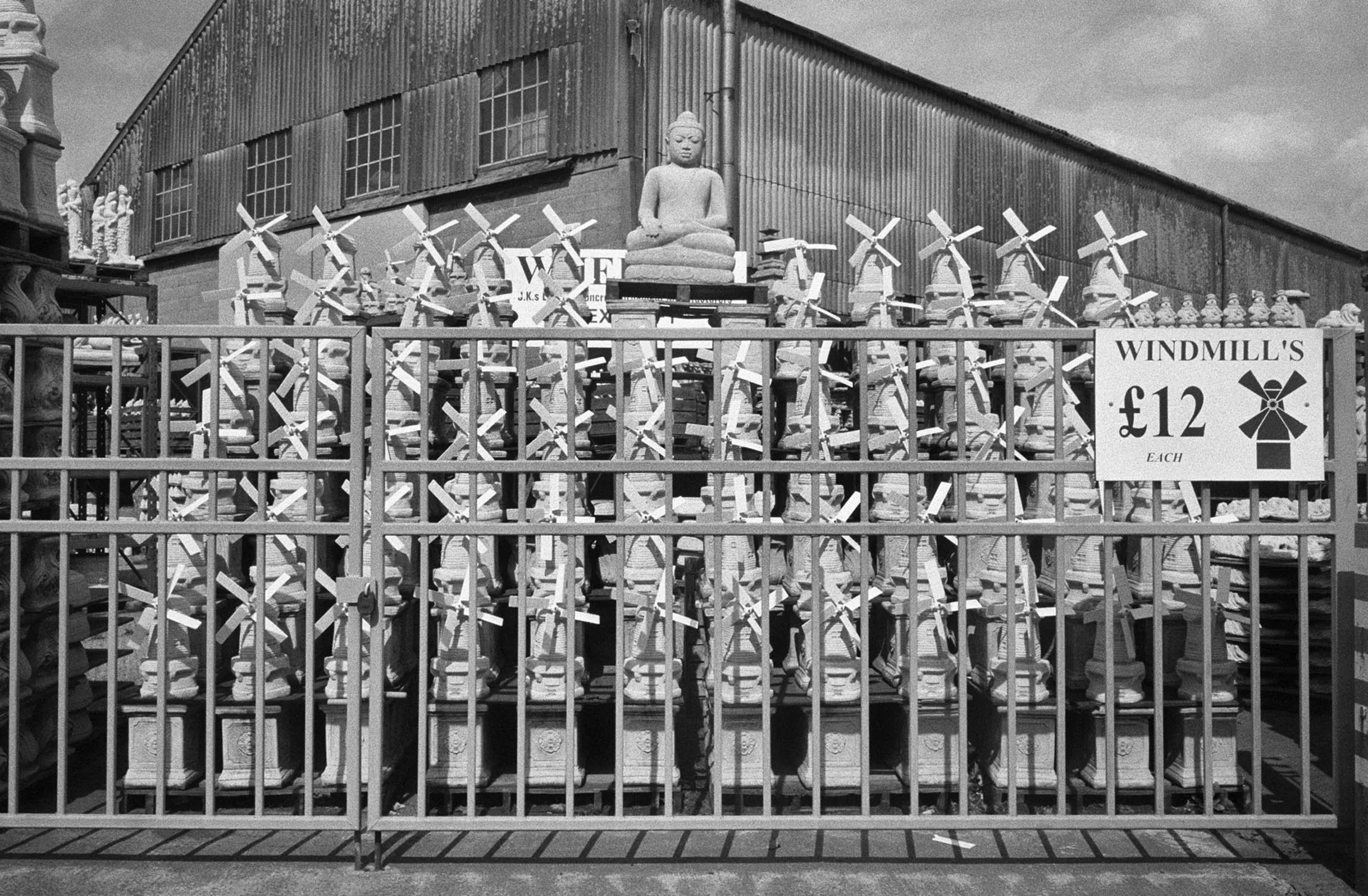 Bob Watkins Shearness Kent Budha & windmills Aug06 neg 9a-10-16.jpg