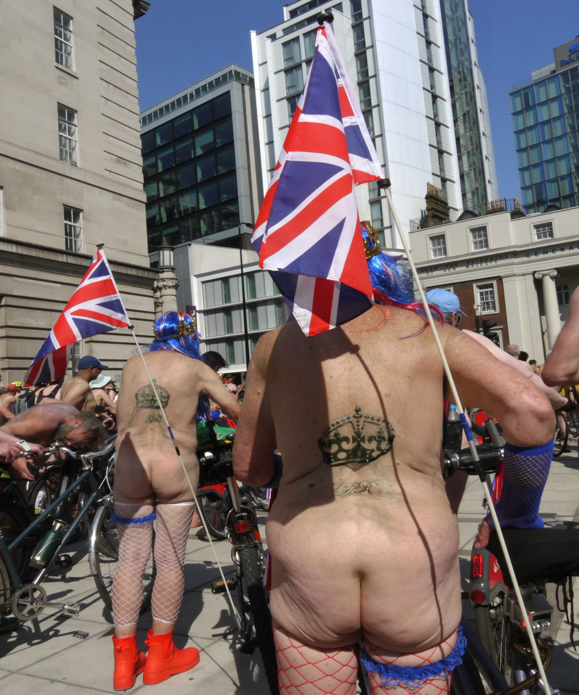 Bob Watkins Westminster Chimes Patriotic backs naked bike ride 2023 P1000311  .jpg