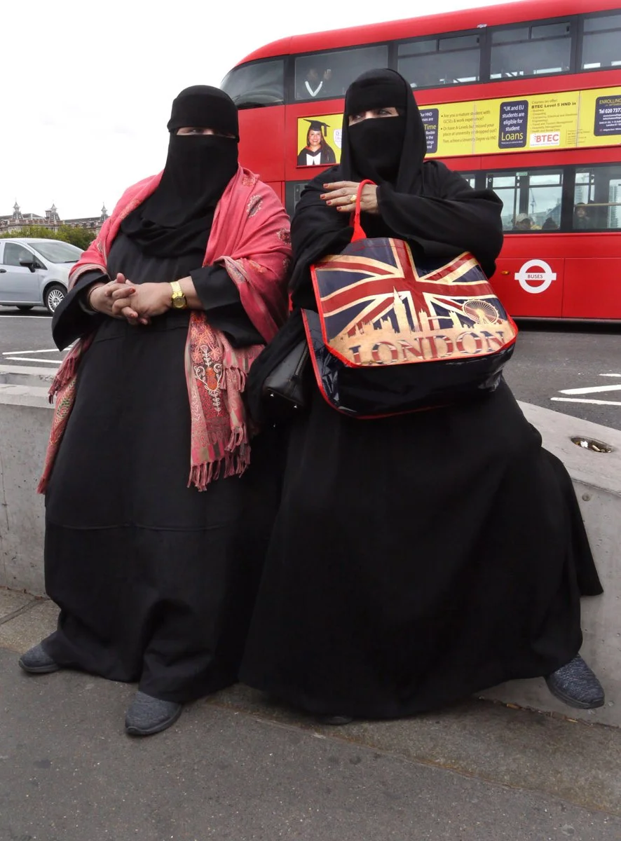 Bob Watkins  Westminster Bridge  9th or  10th  Sept 2017   2 Muslim woman in black & red bus .jpg