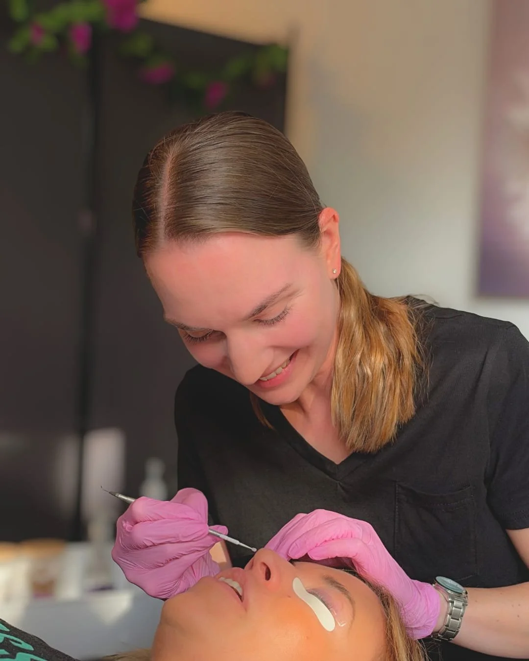 Professional Nouveau LVL lash lift treatment being carefully applied to a client's natural eyelashes at Anna-Maria Beauty salon.