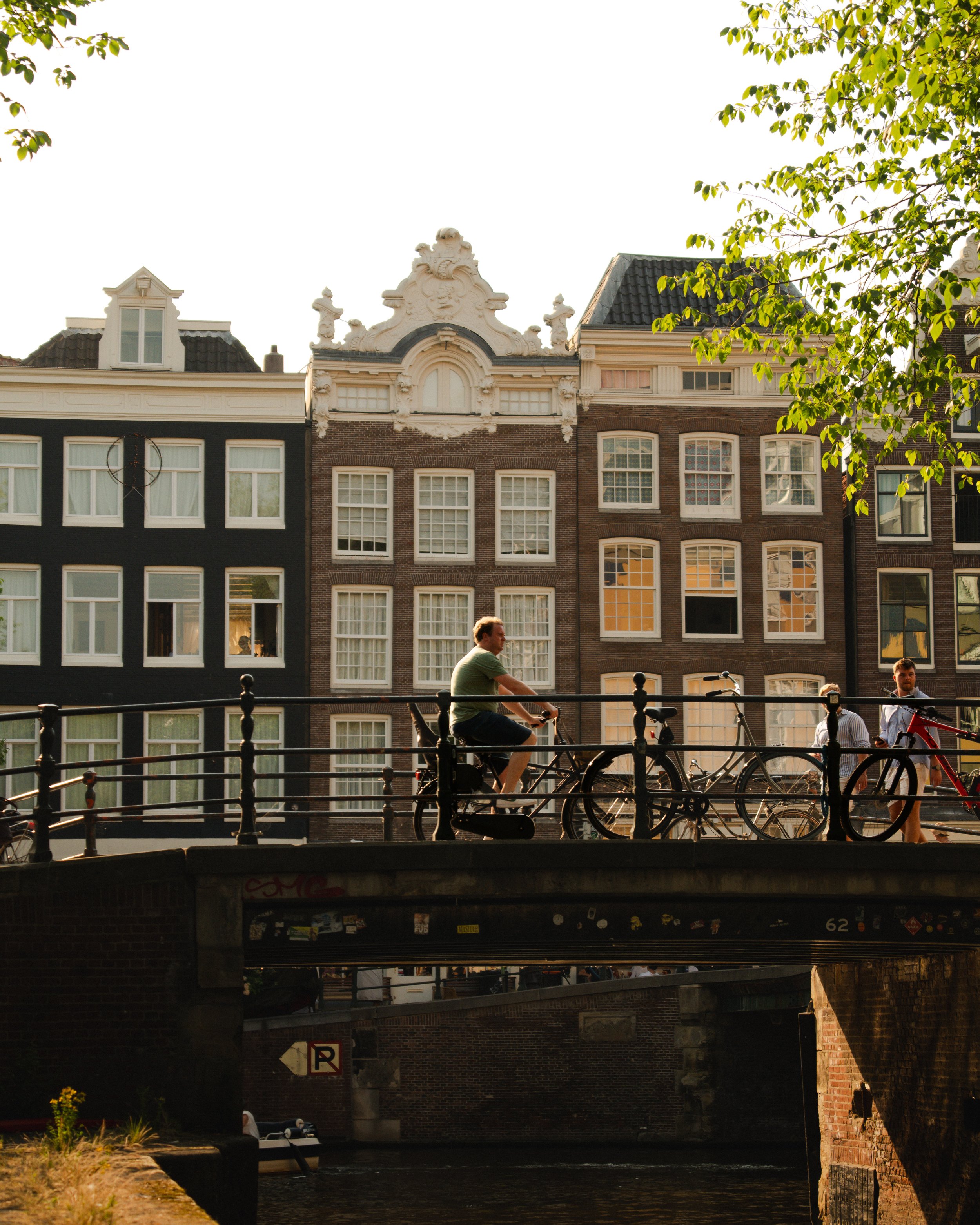 Verano en Ámsterdam, 5 días de viaje: Qué conocer, tours a reservar, recomendaciones.