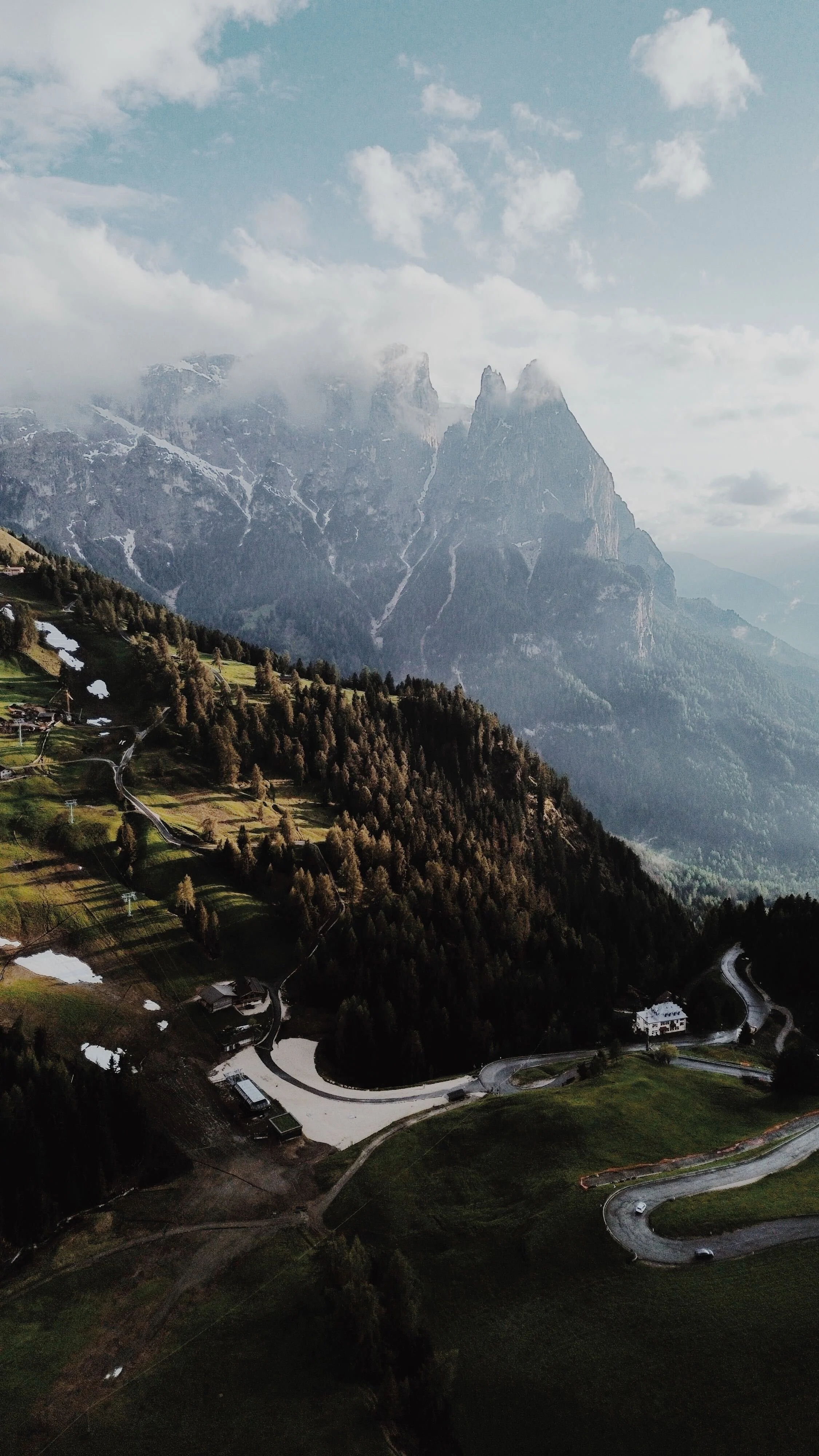 Paisaje al atardecer Dolomitas