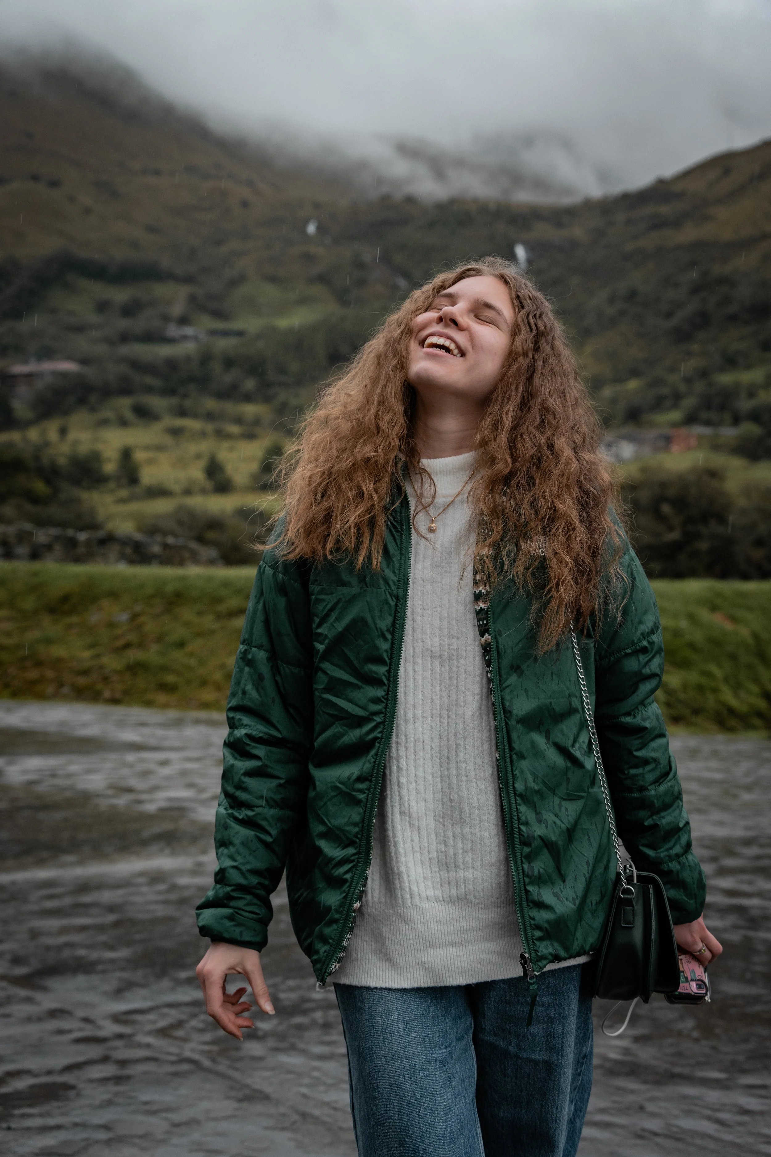 Karyna en Parque Nacional El Cajas