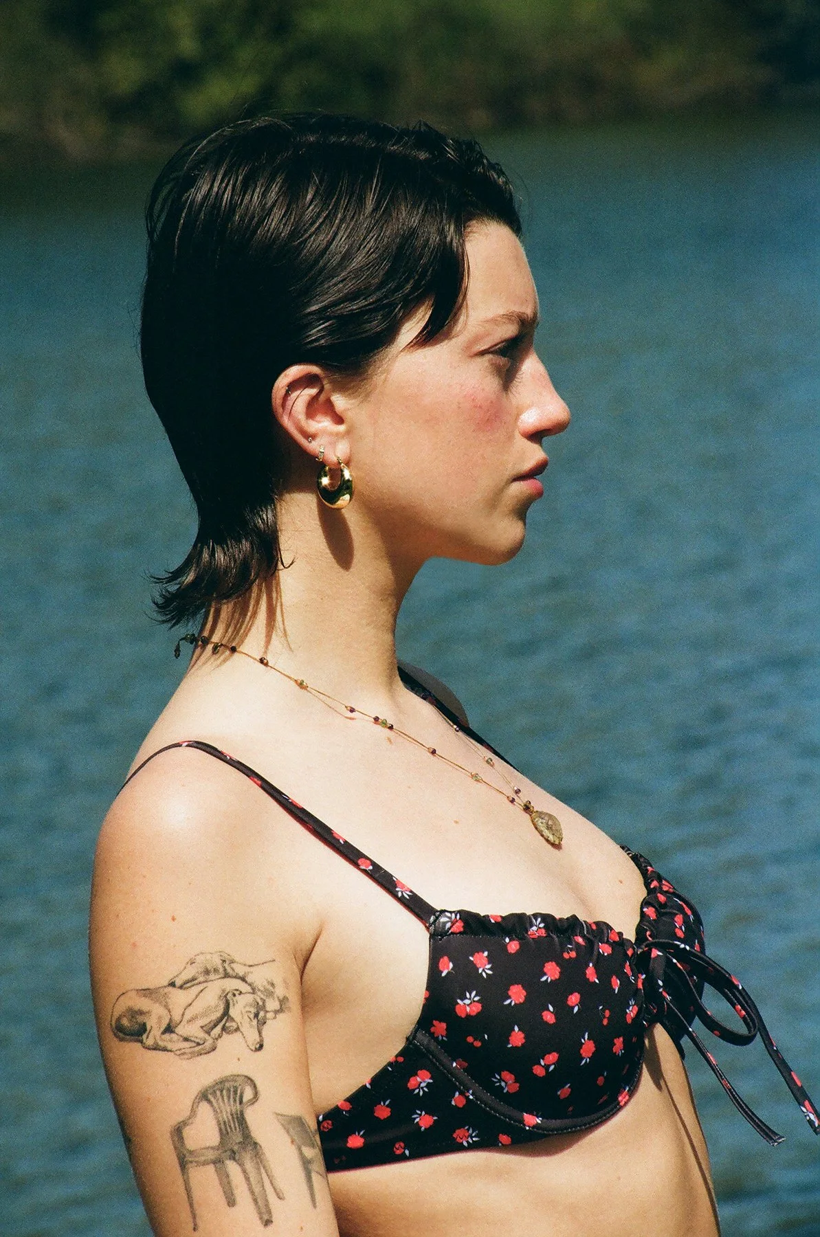 profil-femme-maillotdebain.JPG