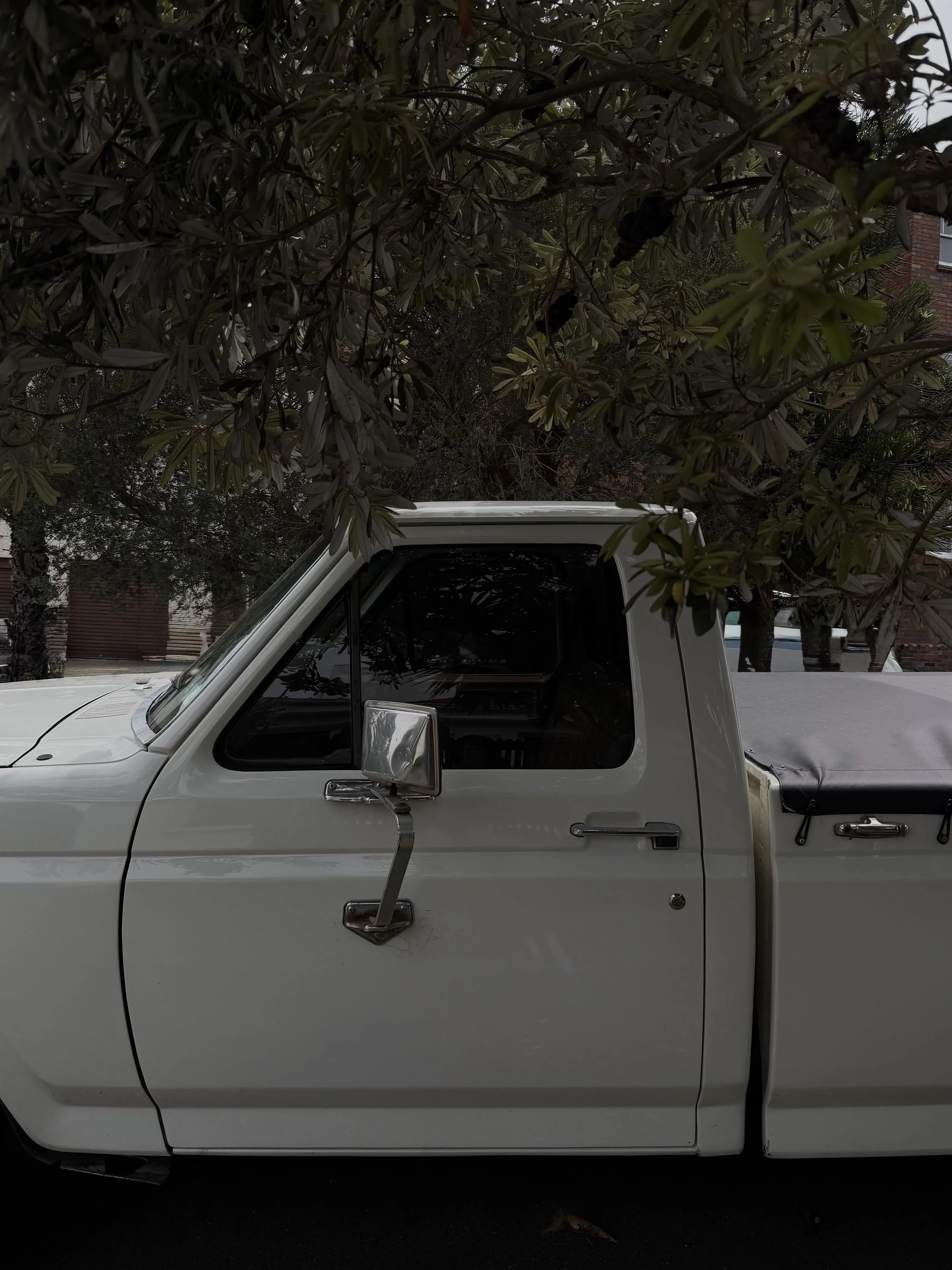 Vintage truck in Bondi, Australia