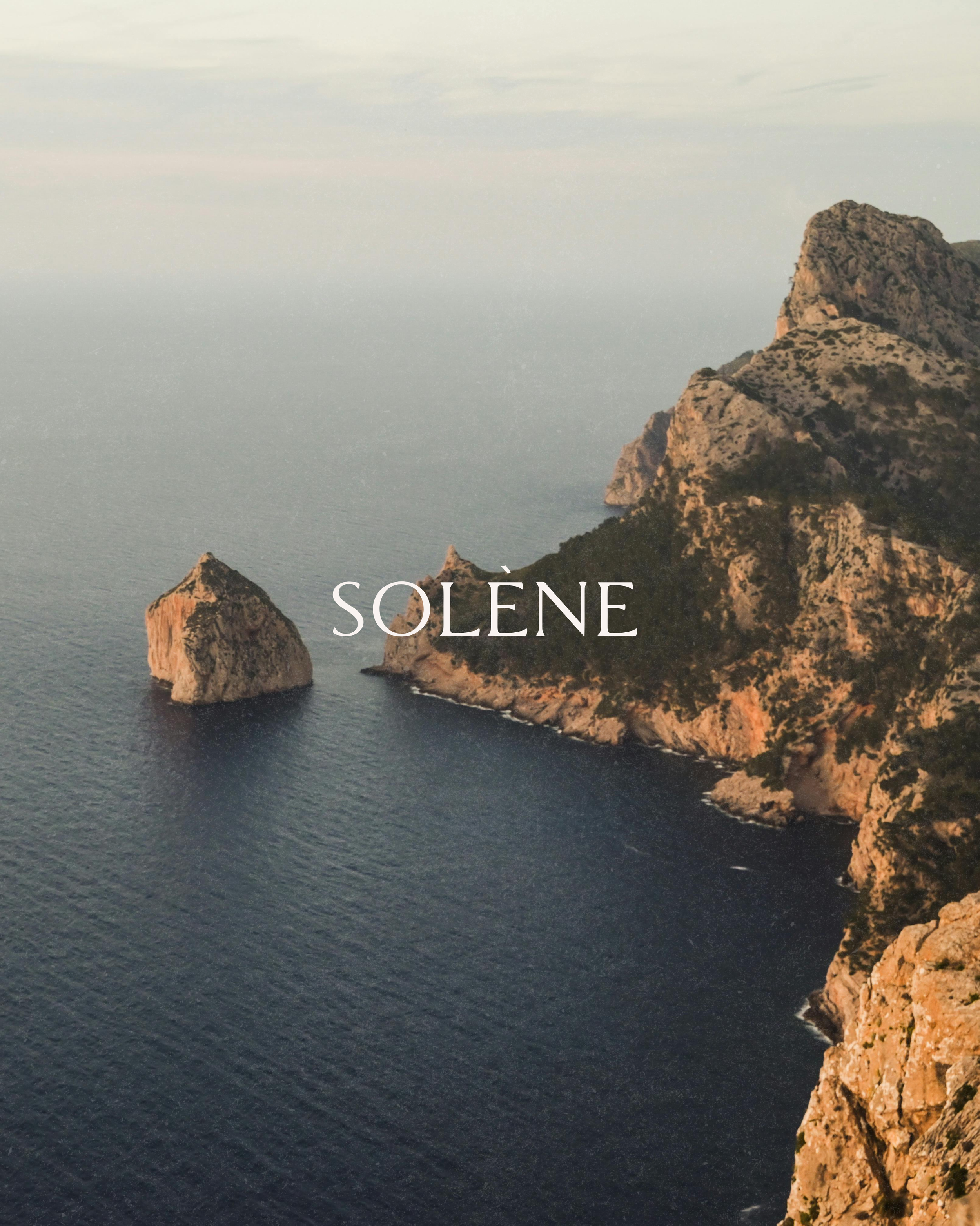 Logo for Solène, a coastal, French-inspired jewellery brand.
