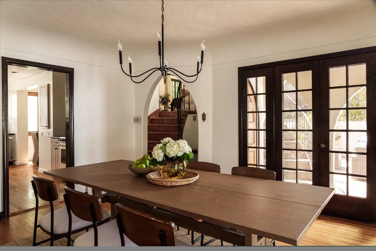 19-2064_Ames_Street-19.webp