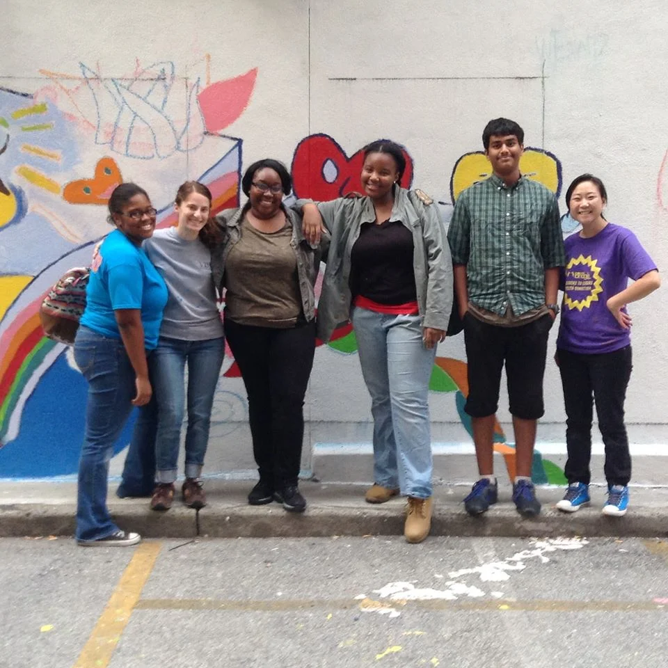 YouthBridge-NY volunteers at the CITYarts mural in Manhattan on September 29.&nbsp;From left: Alexus Knight, Lianna Brenner (staff), Camille Smalling, Banelle Mana, Anish Gosala, Karen Lander (staff). Not pictured: Darren Lin.