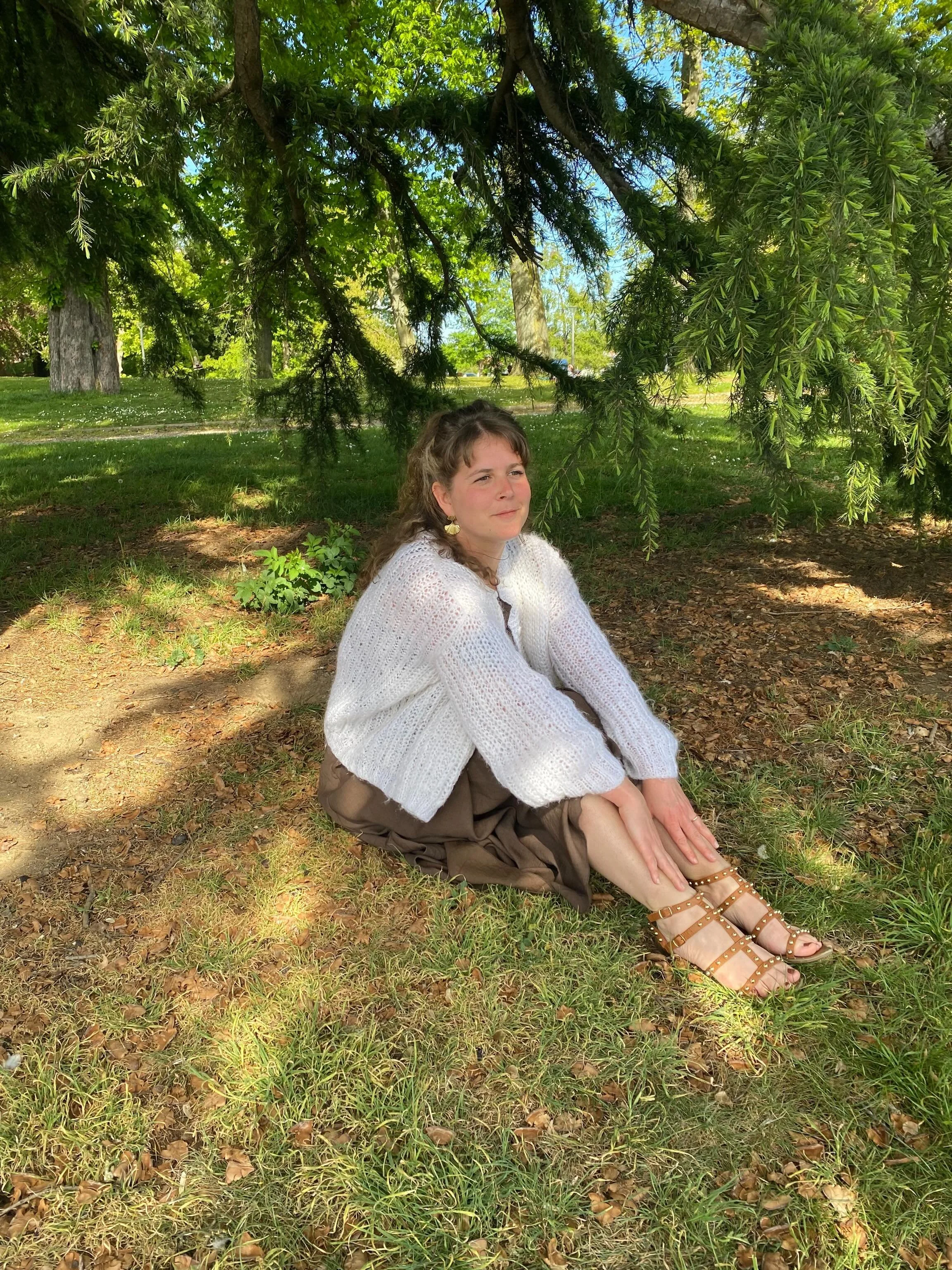 Ton &eacute;nergie est si pr&eacute;cieuse, 
Garde la pour ce qui compte vraiment.
Pour ce qui nourrit ton coeur et ton &acirc;me,
Ce qui fait sourire tout ton corps. 

&bull;&bull;&bull;&bull;&bull;&bull;&bull;&bull;

Je suis Lindsay, je cr&eacute;e