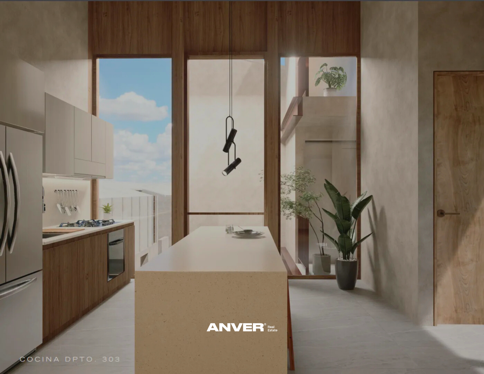 Cocina moderna con paredes de madera y espacio abierto, vista hacia el cielo con nubes, mesas con platos y utensilios, plantas decorativas en macetas.