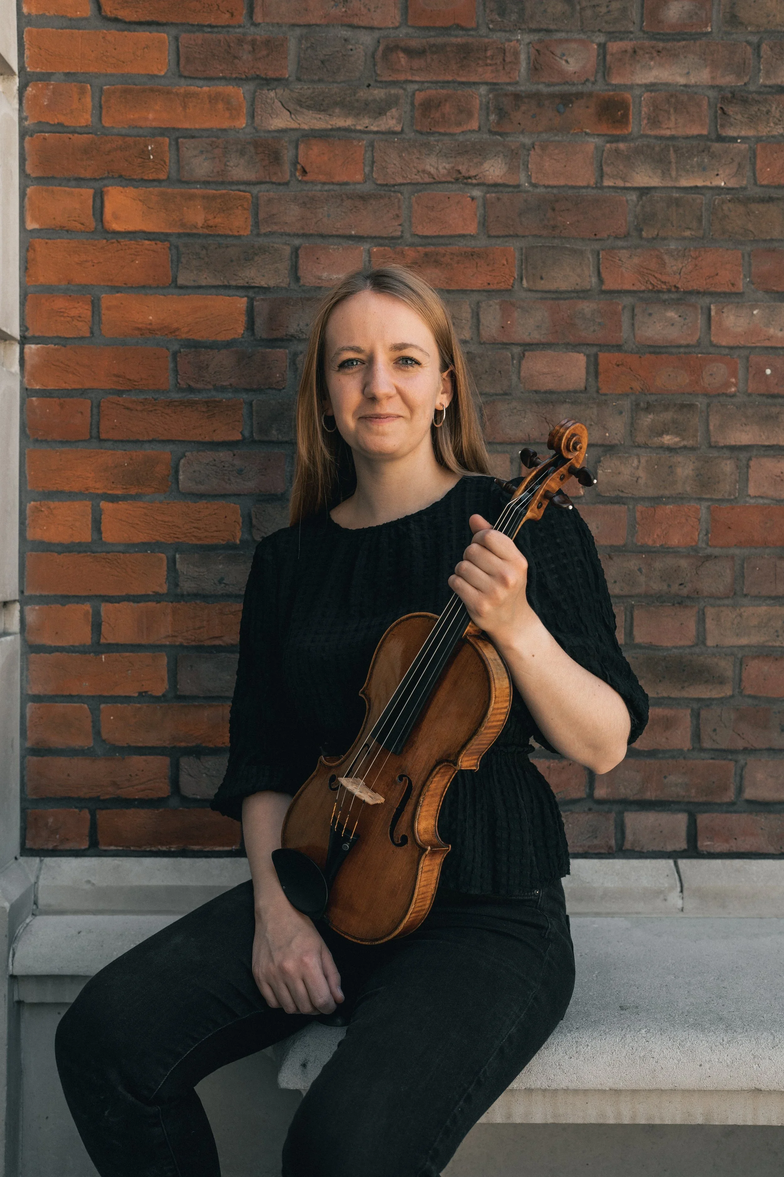 Hatty Haynes, violin
