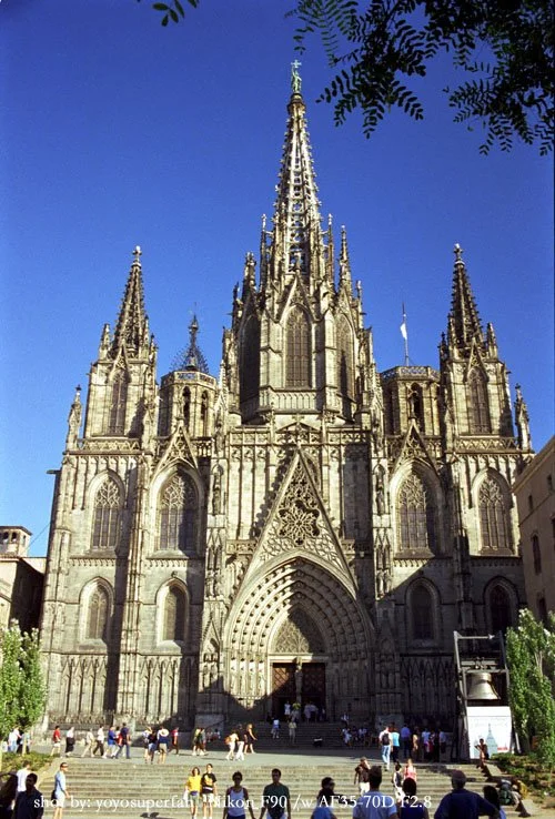 cathedral01.jpg
