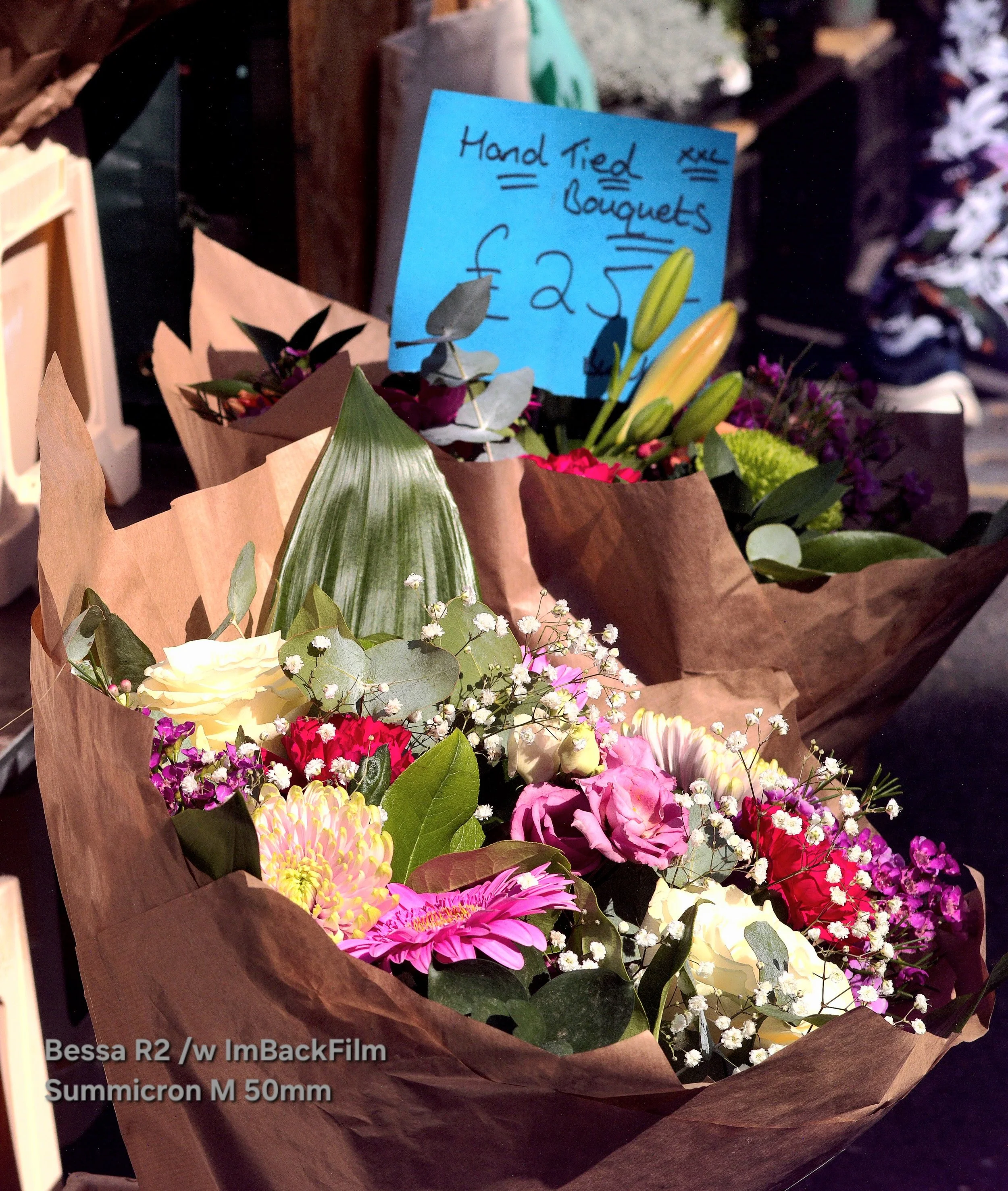 Chiswick_Flower_Market_September_05.jpg