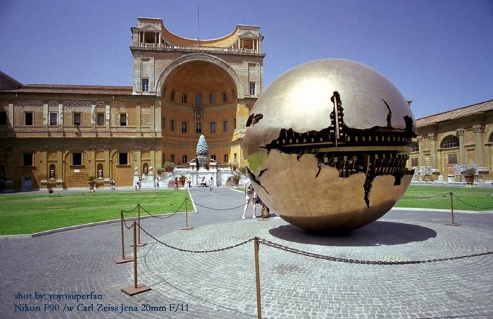 vatican01.jpg