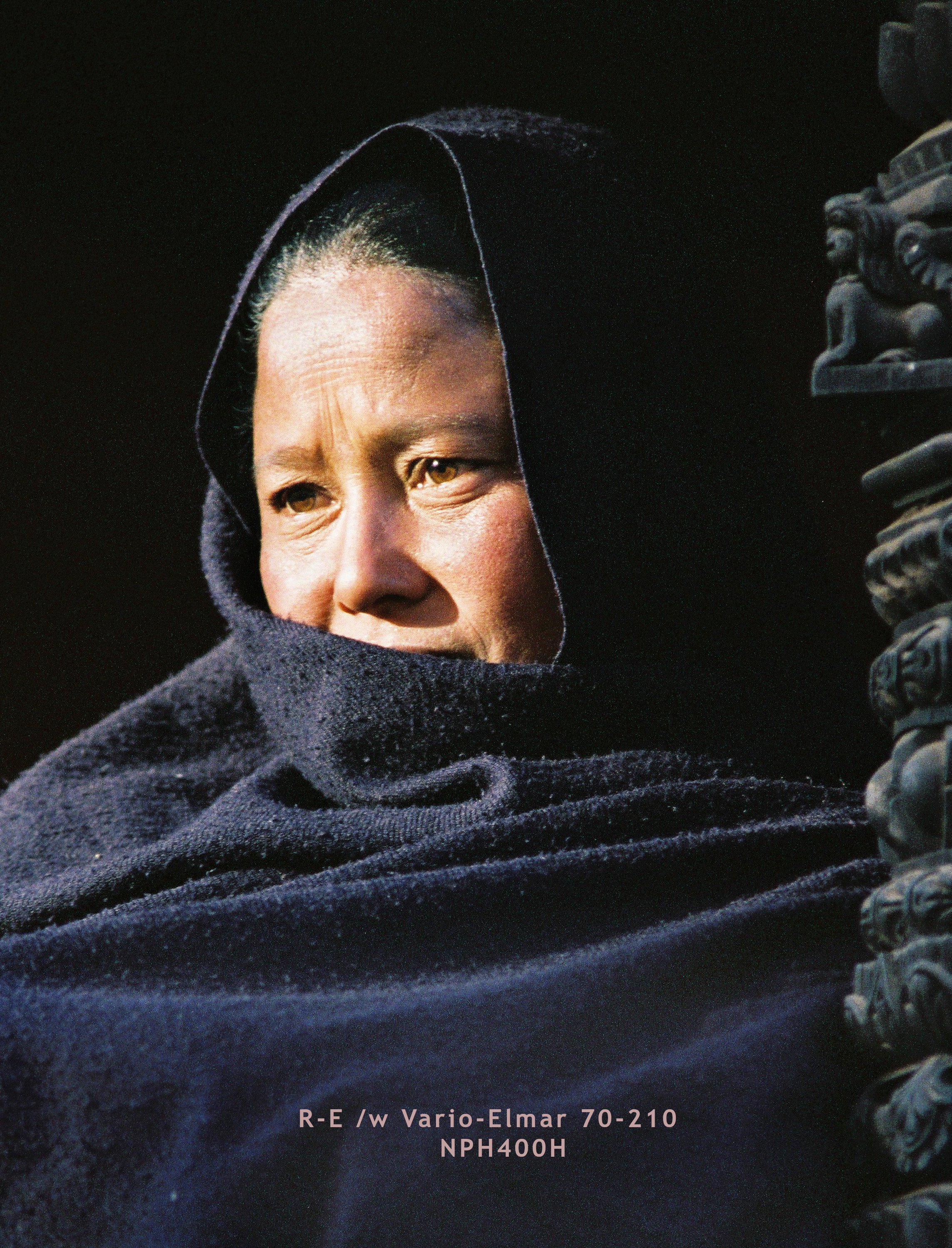 Kathmandu_Woman.jpg
