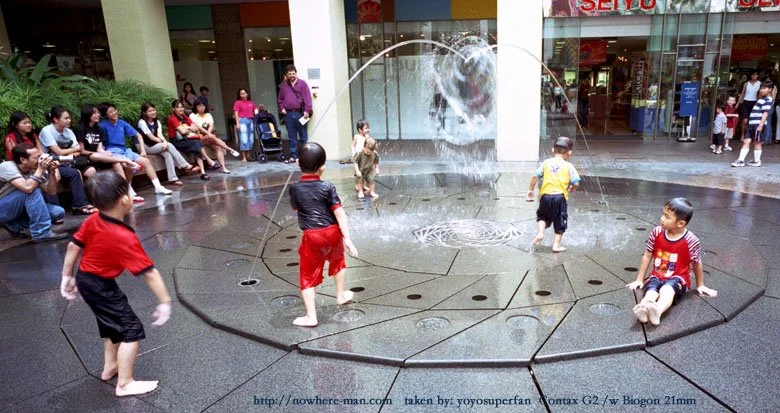 Kids_2002_06.jpg