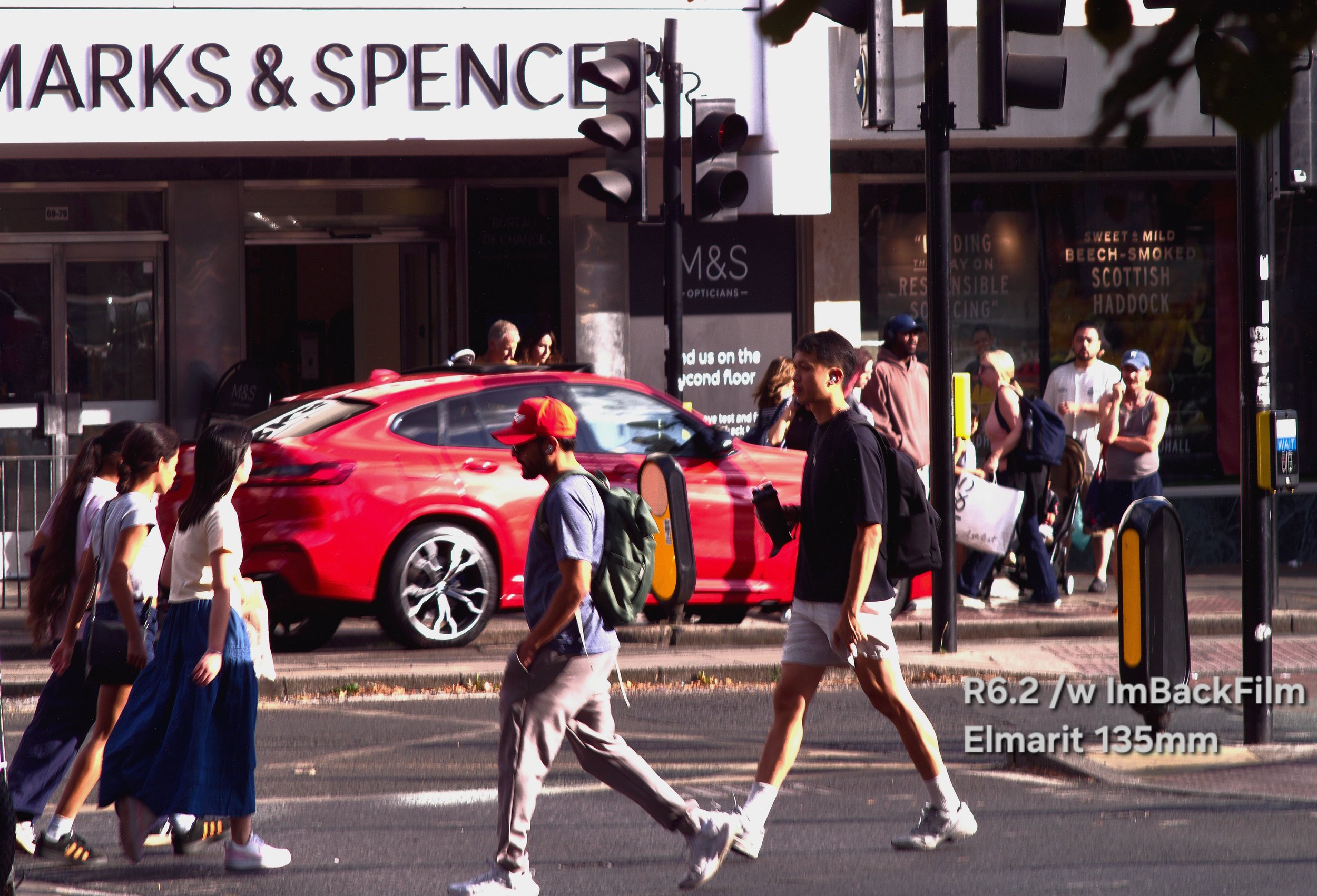 Ealing_Broadway_Cross.jpg