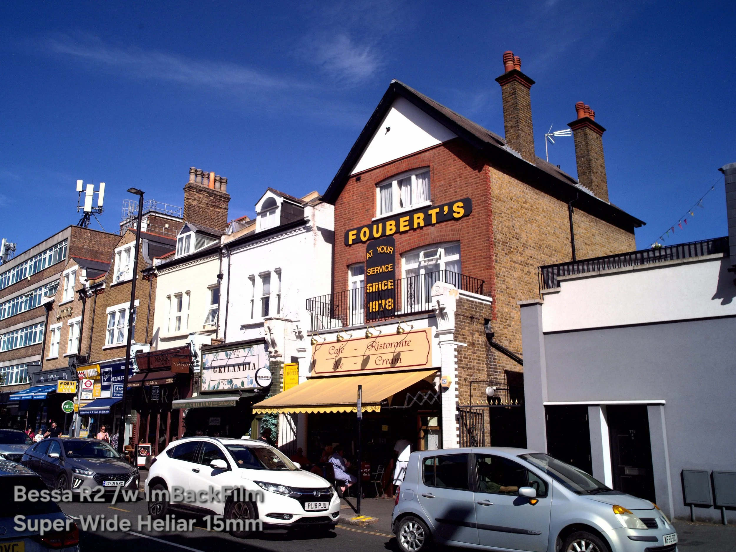 Chiswick_September_01.jpg