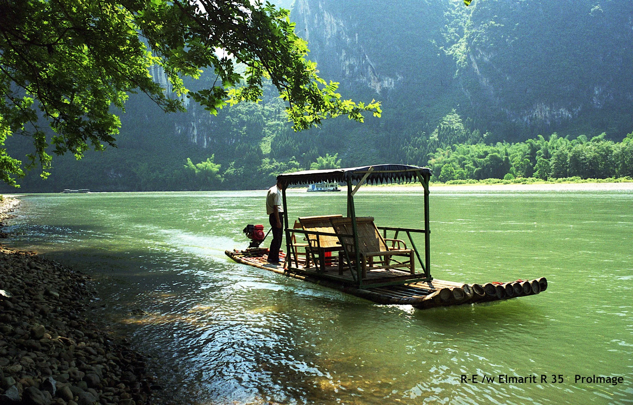 13_GuangXi YangShou_river.jpg